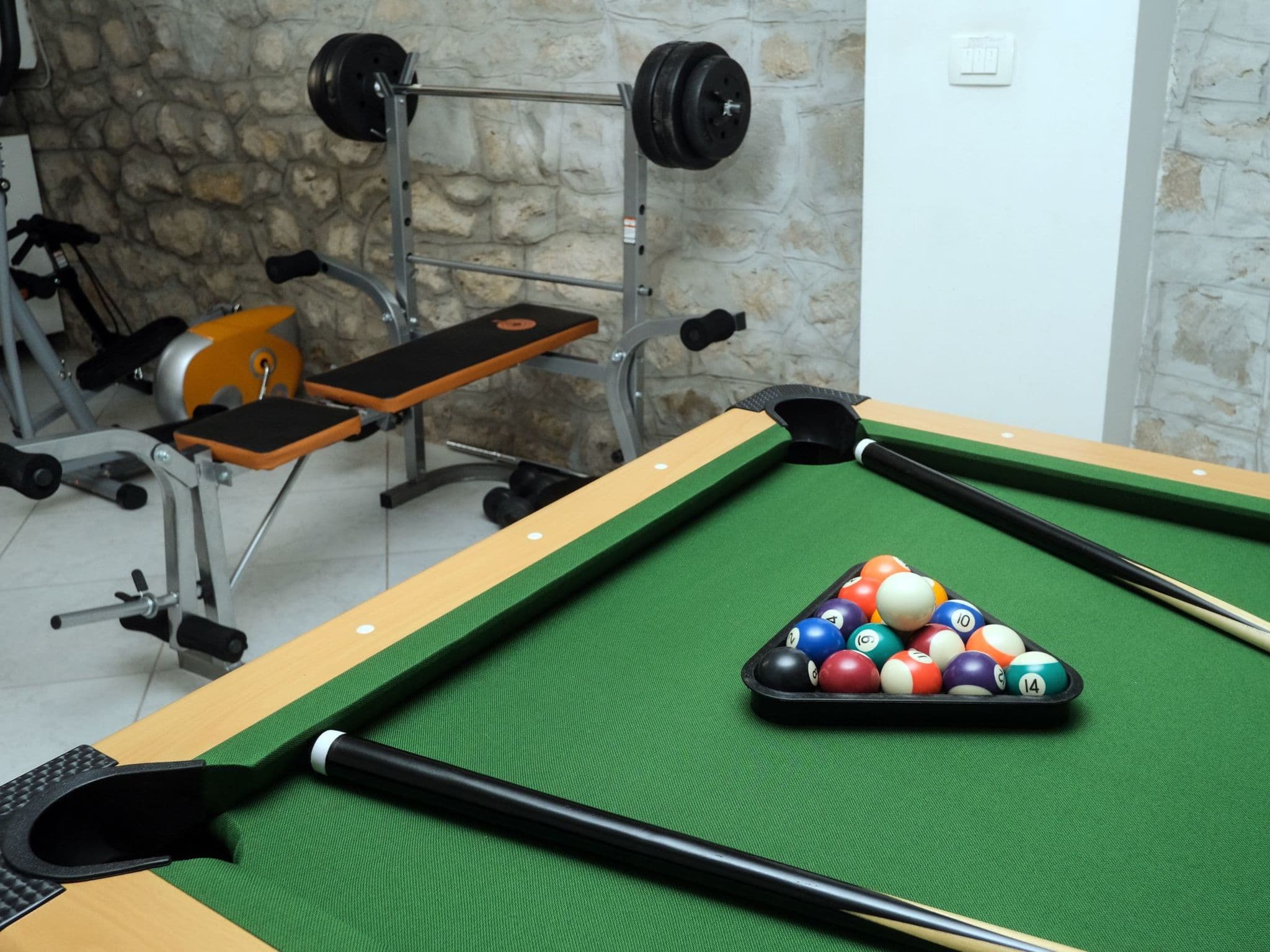 Pool Indoor