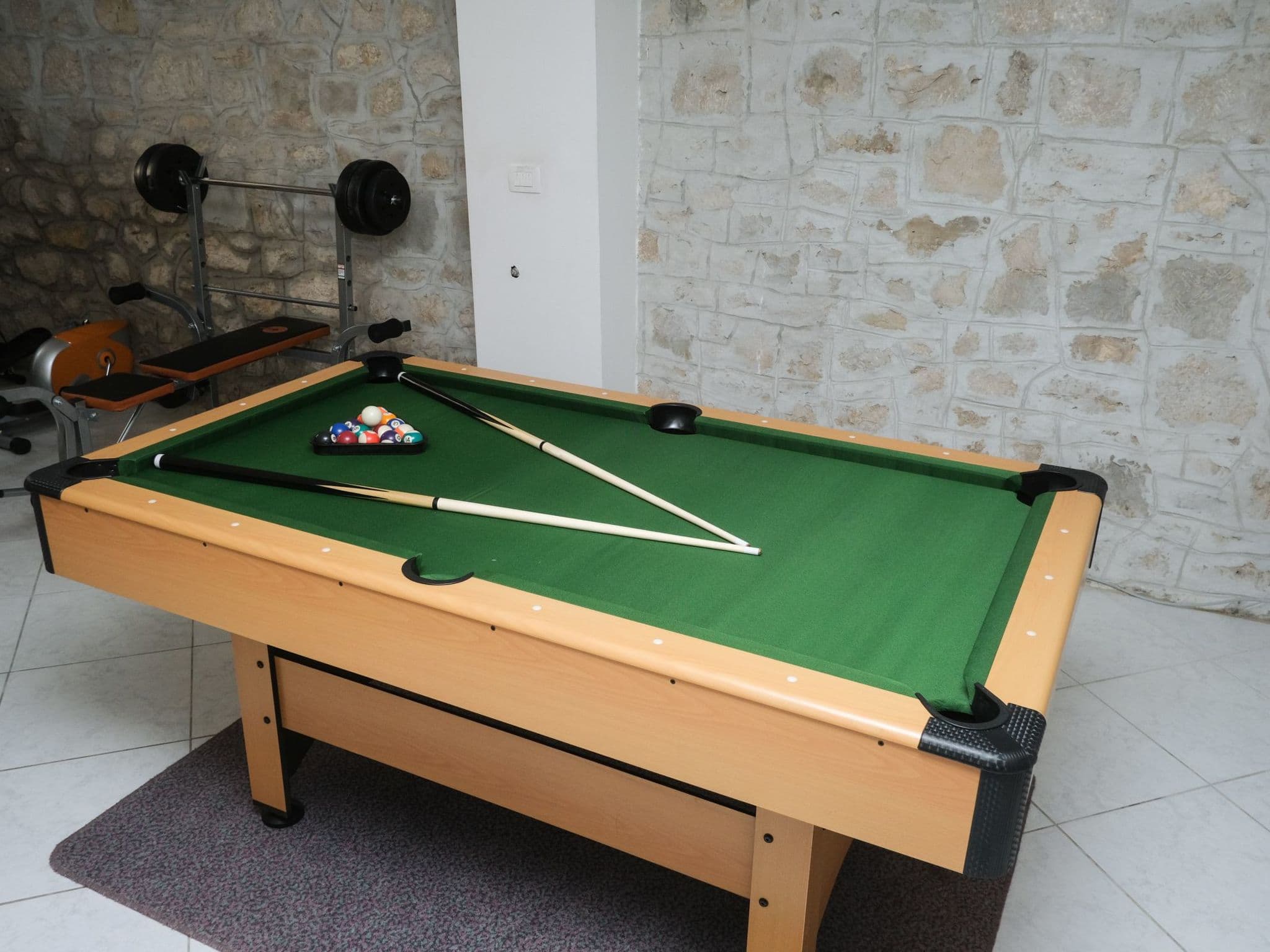 Pool Indoor