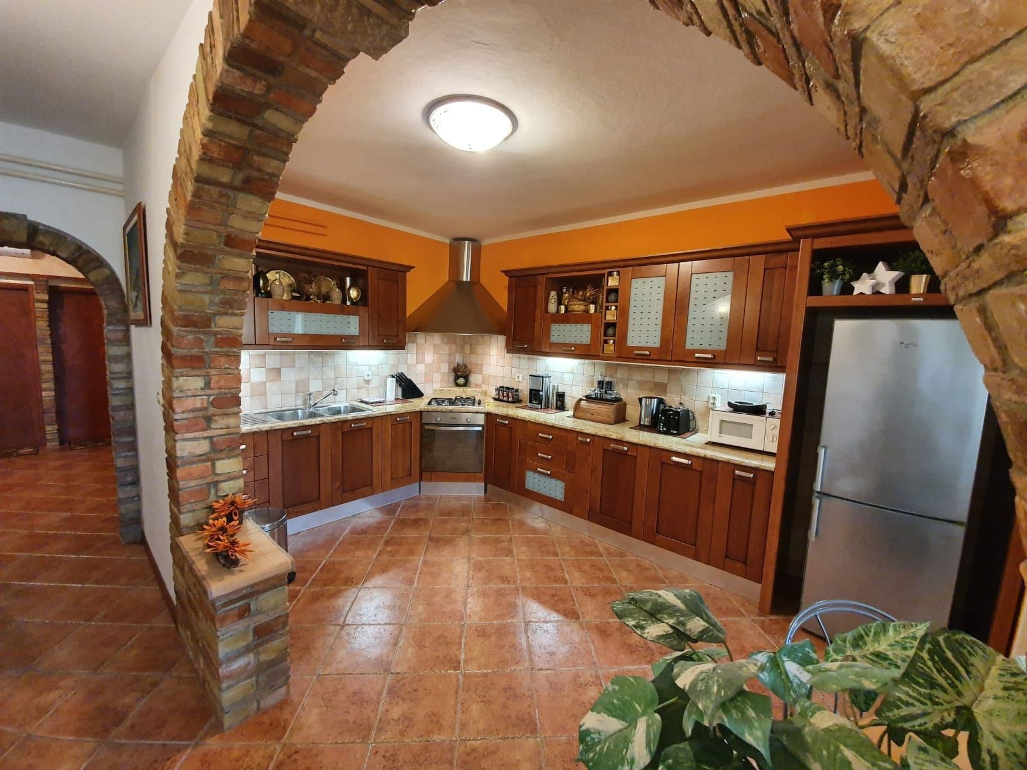 Gallery Image 32