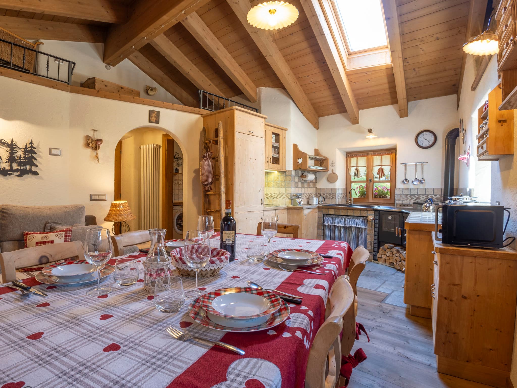 Kitchen / Dining Room