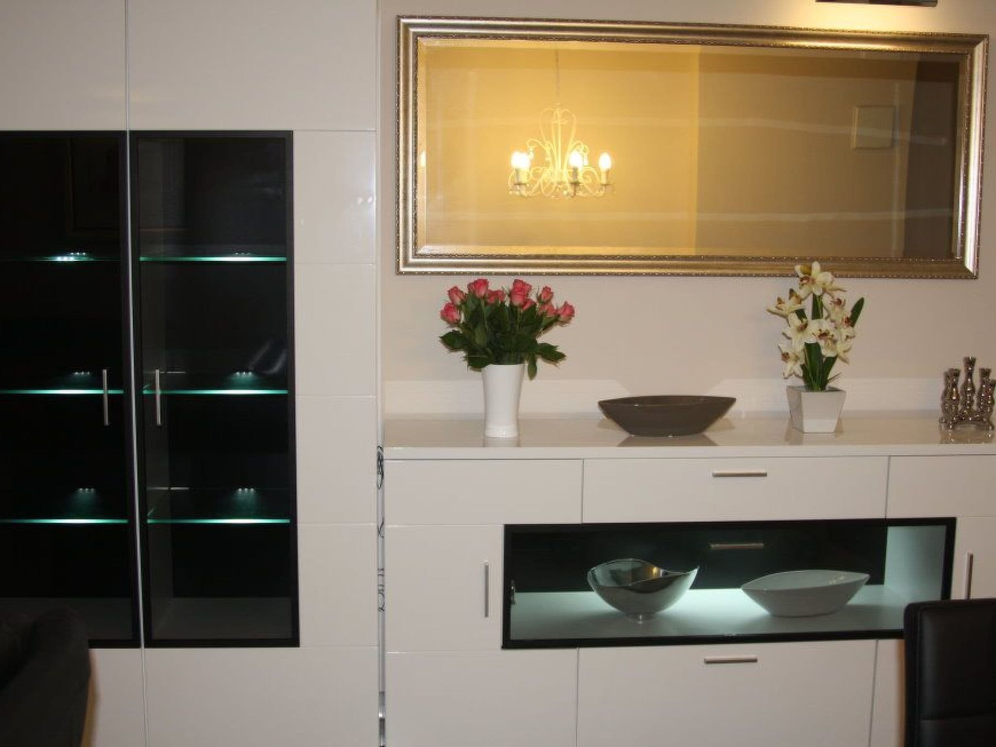 Gallery Image 37