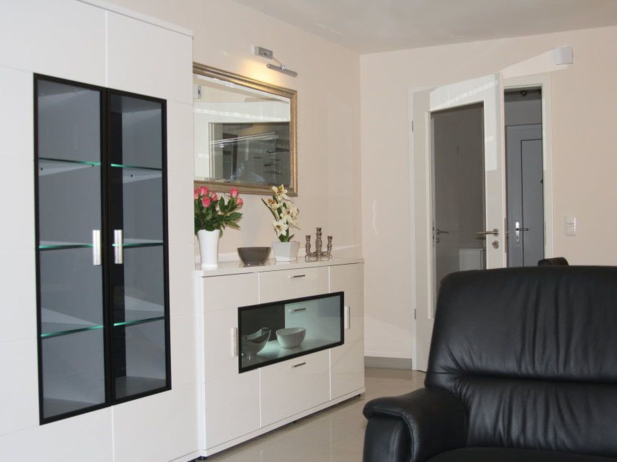 Gallery Image 38