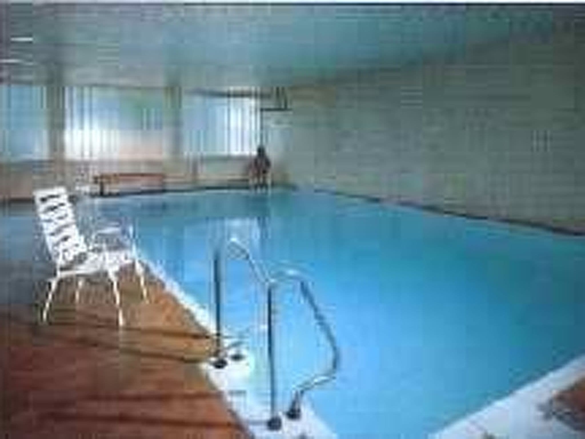 Pool Indoor
