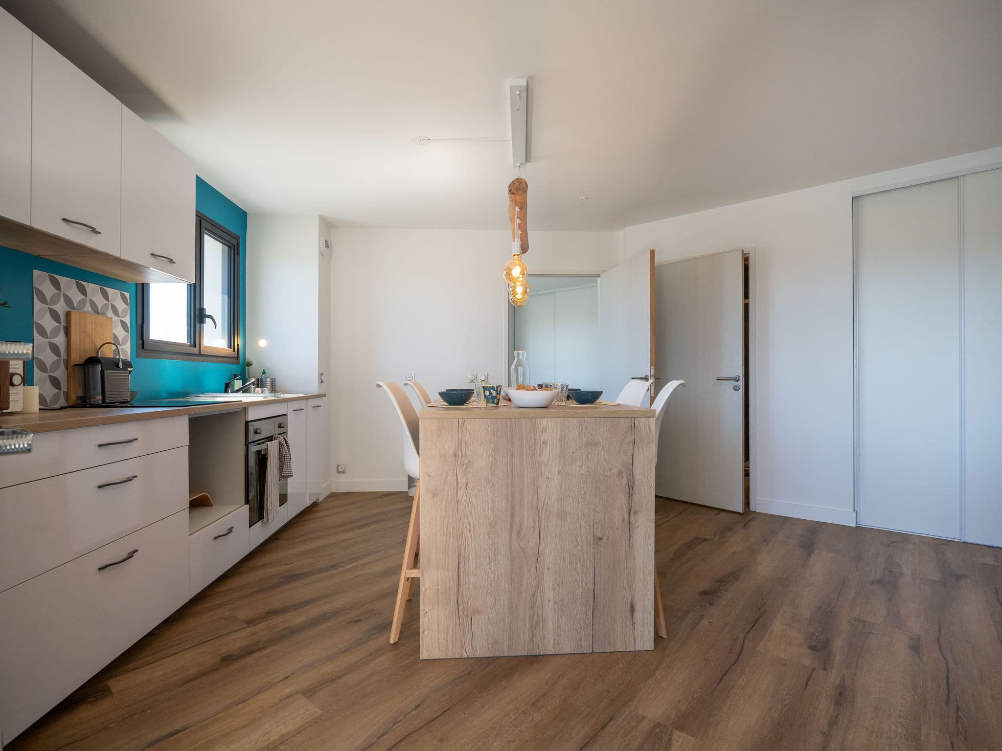 Kitchen / Dining Room
