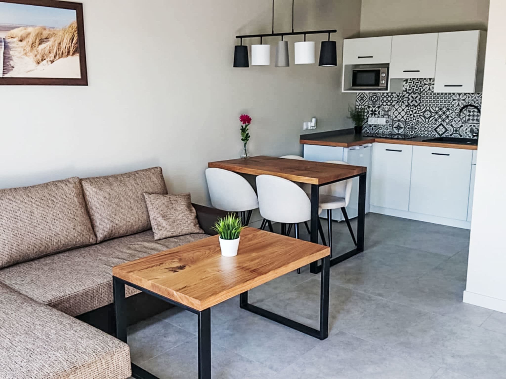 Kitchen / Dining Room