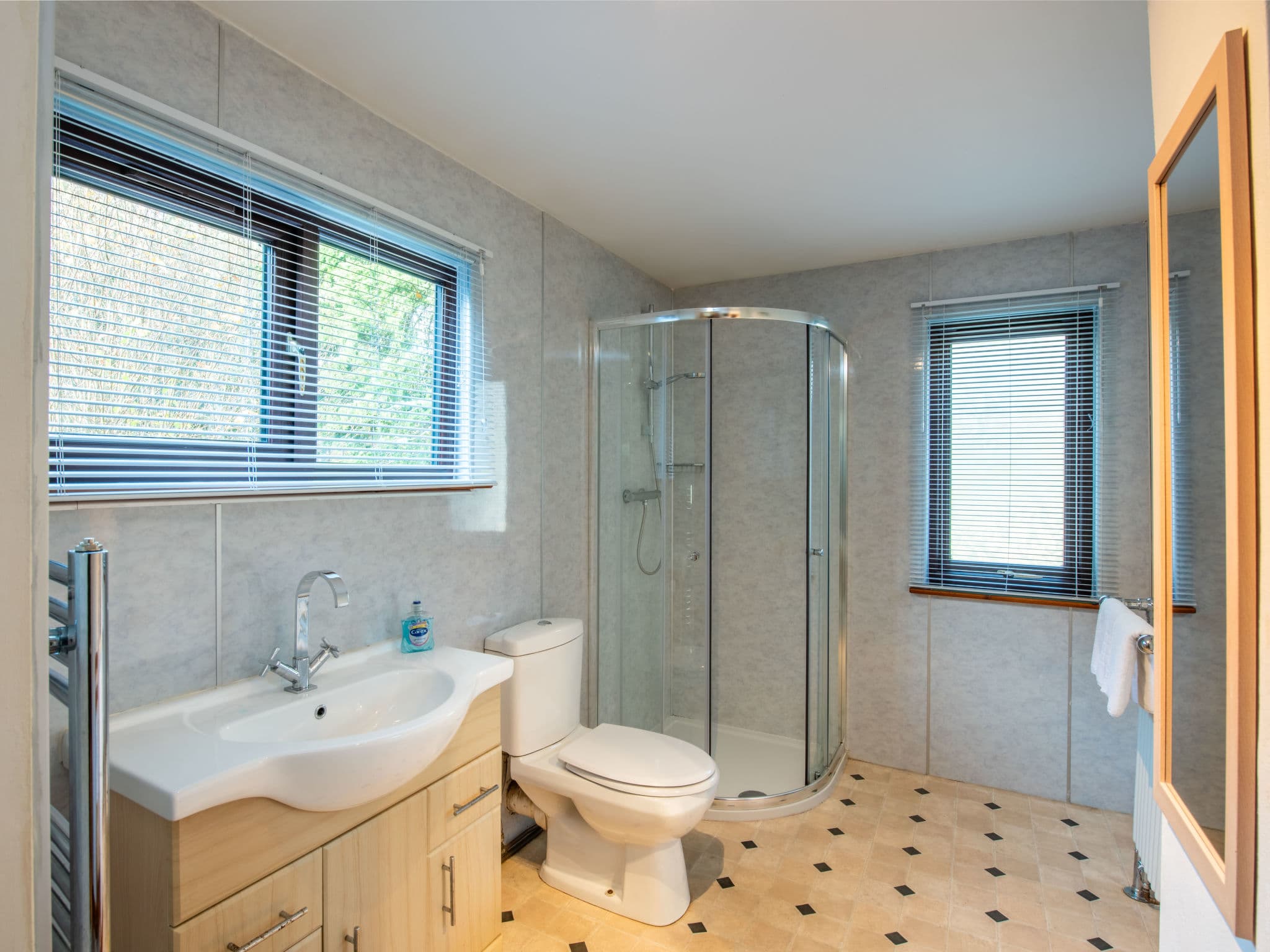 Bathroom / Wellness