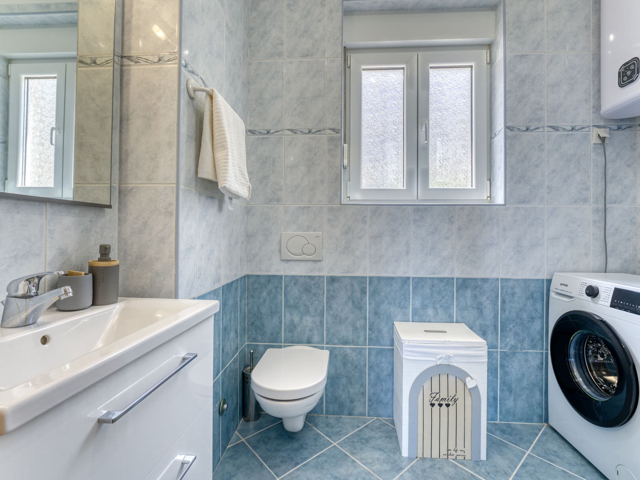 Bathroom / Wellness