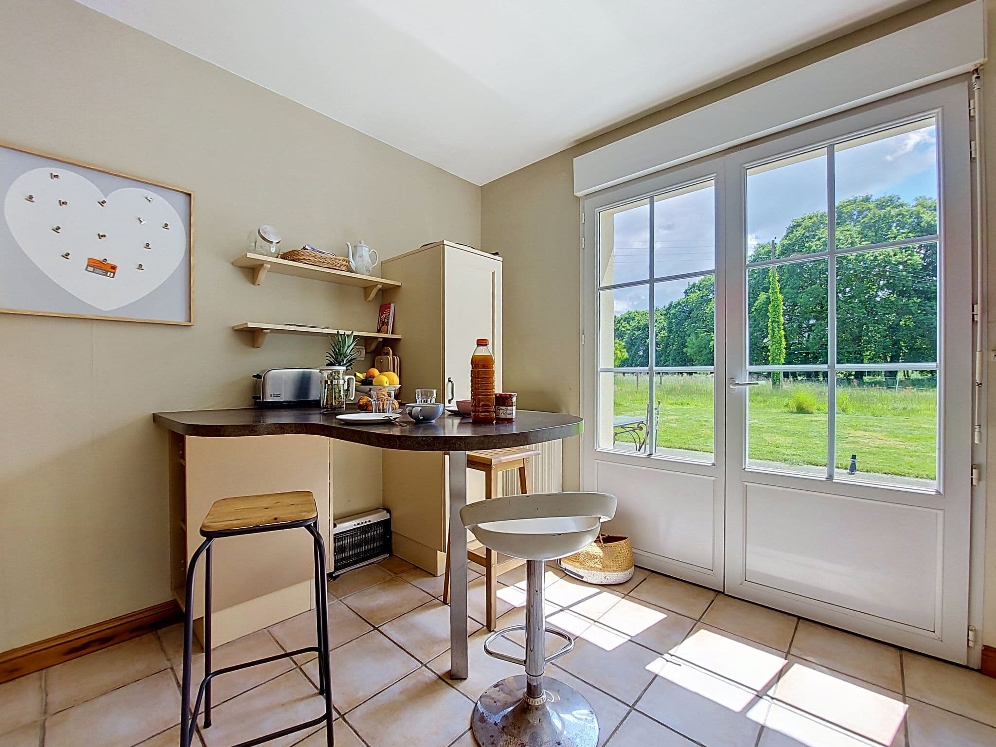 Kitchen / Dining Room
