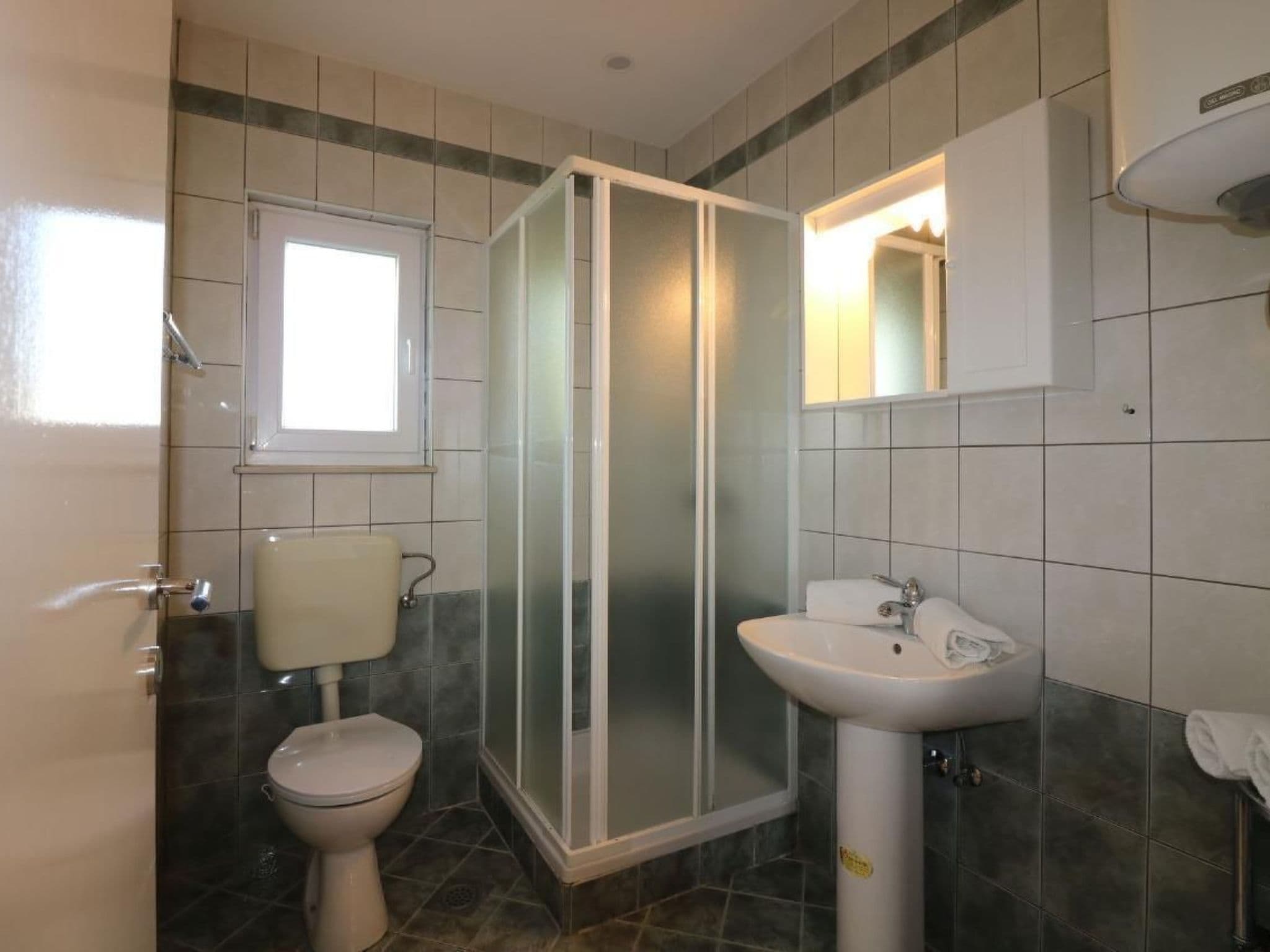 Gallery Image 31