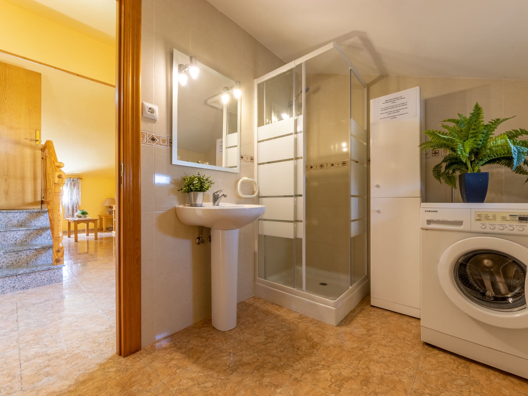 Bathroom / Wellness