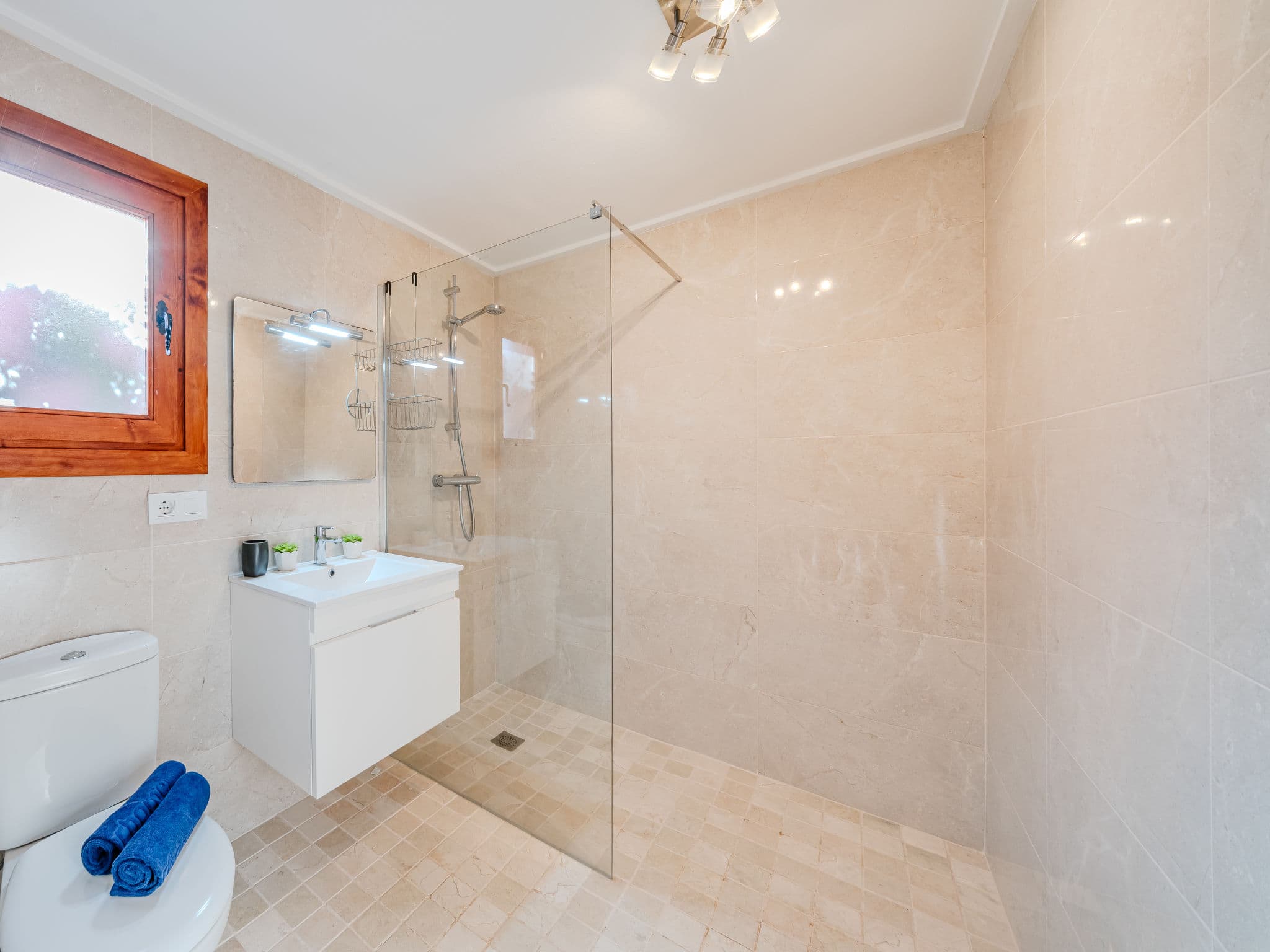 Bathroom / Wellness