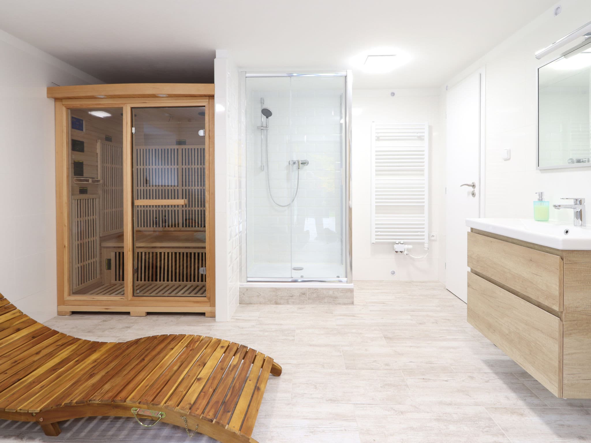 Bathroom / Wellness