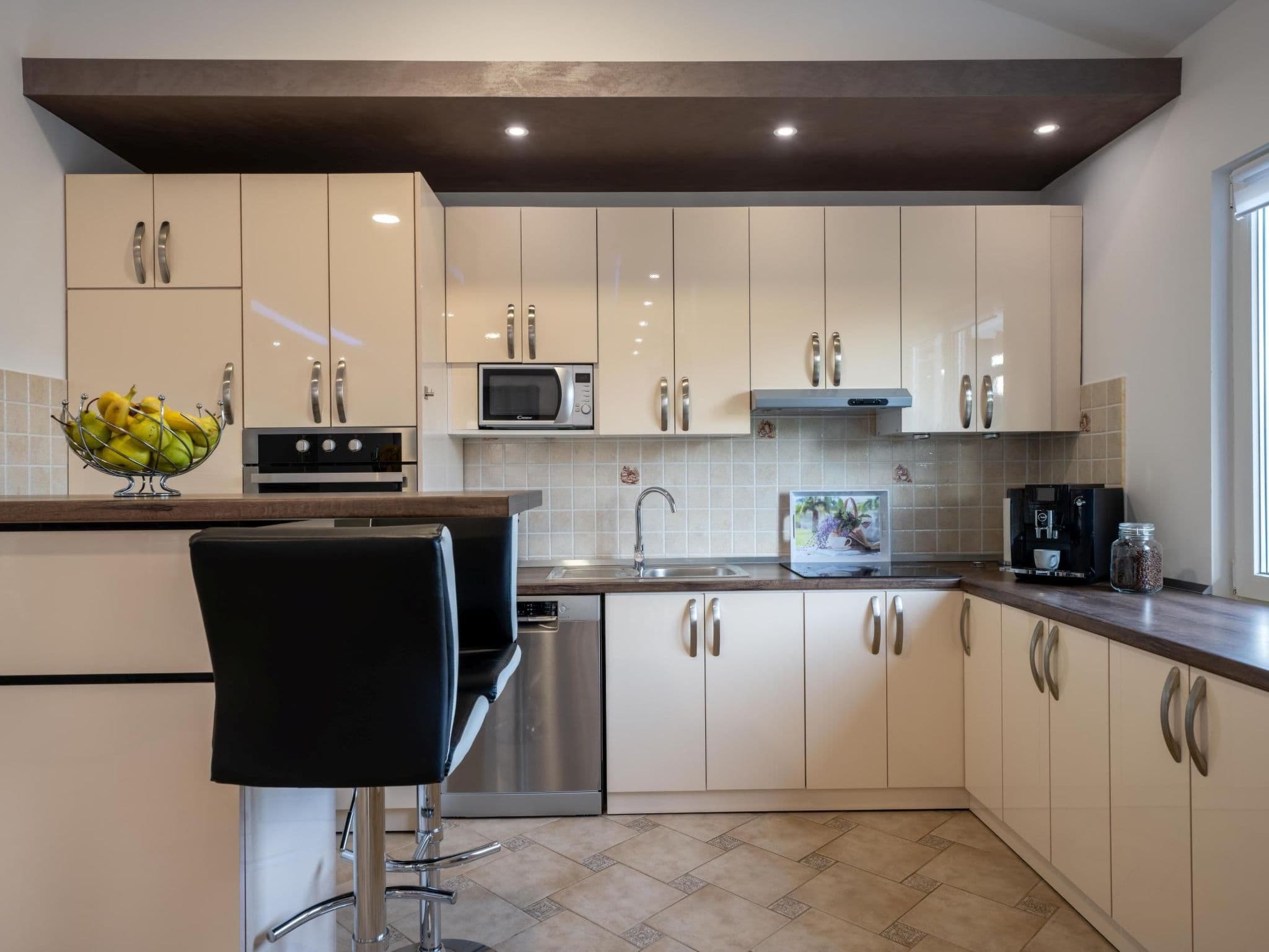Gallery Image 22
