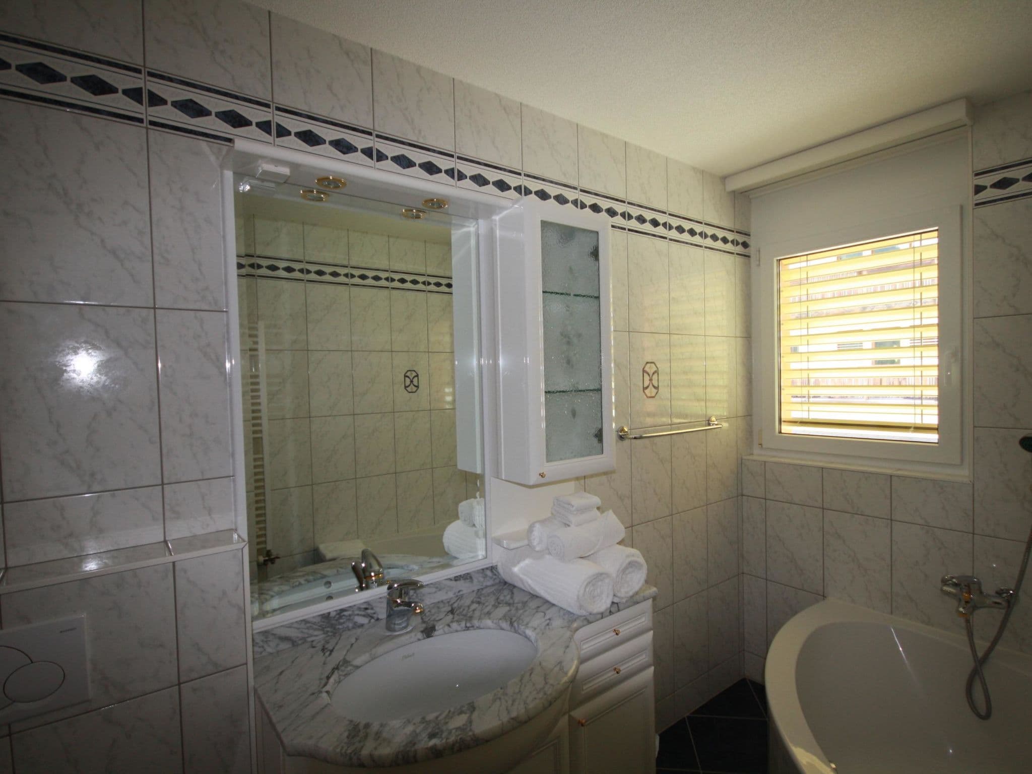Gallery Image 67