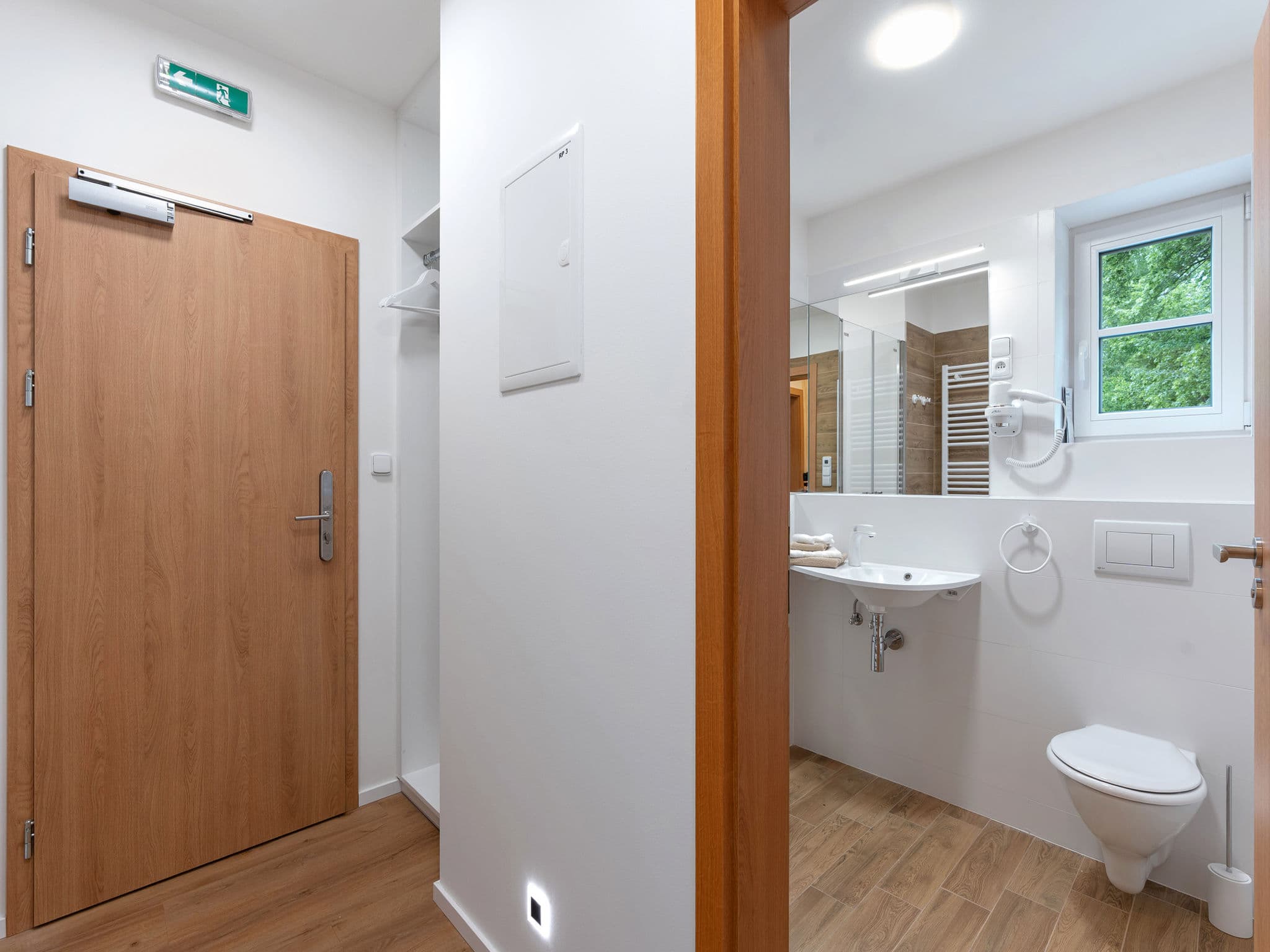 Bathroom / Wellness