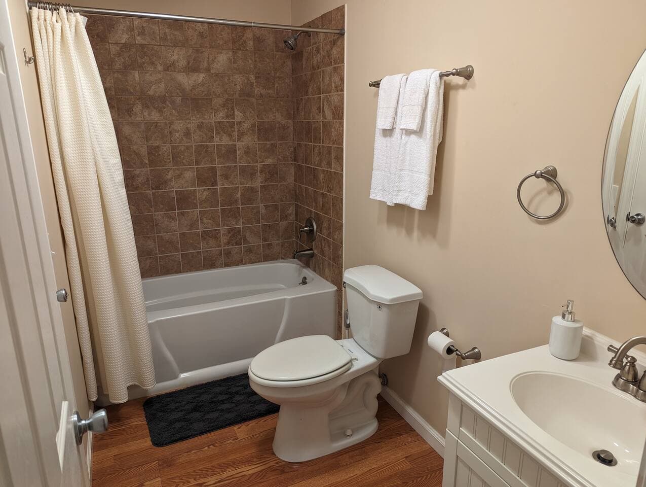 Gallery Image 21