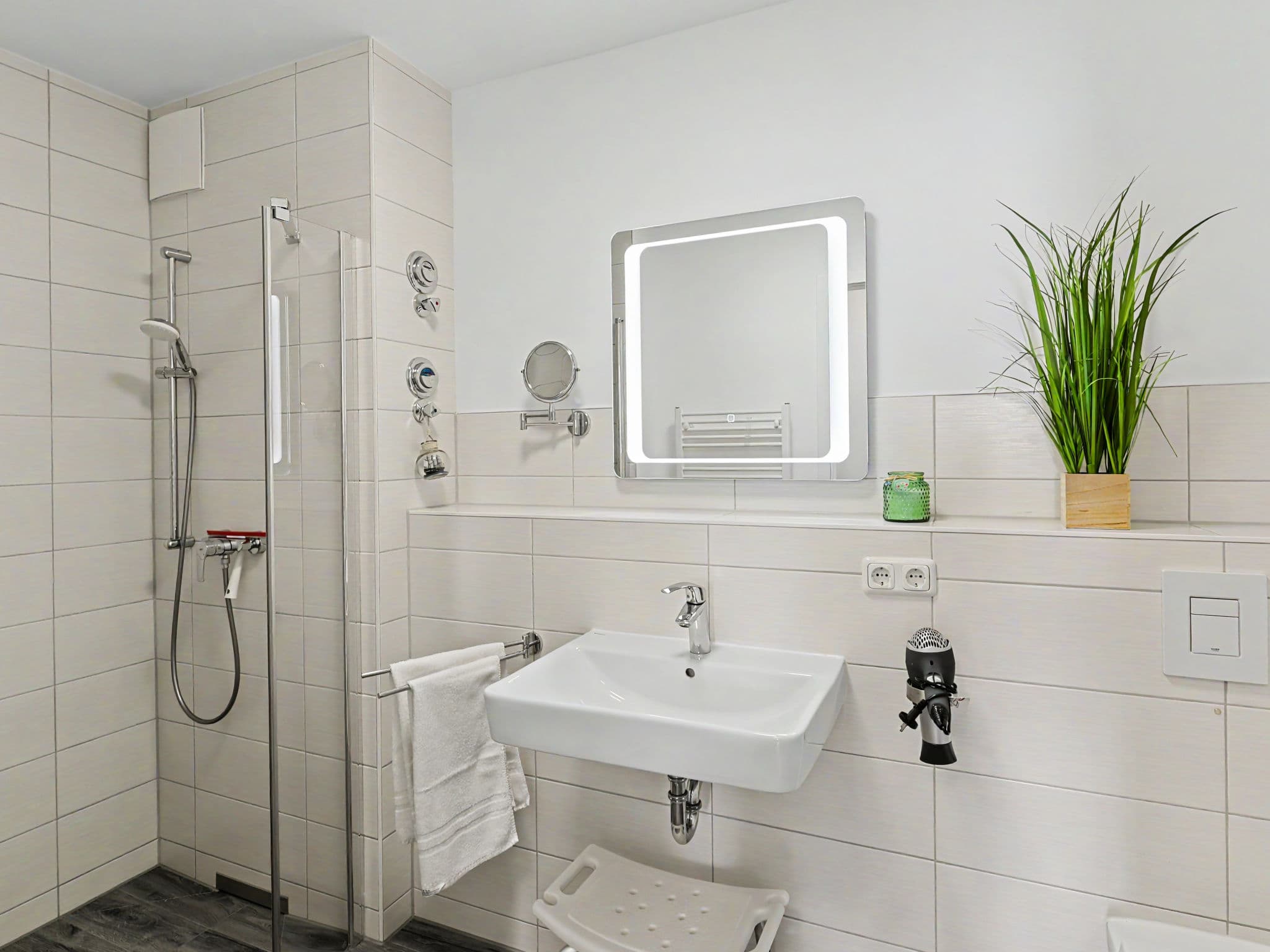 Bathroom / Wellness