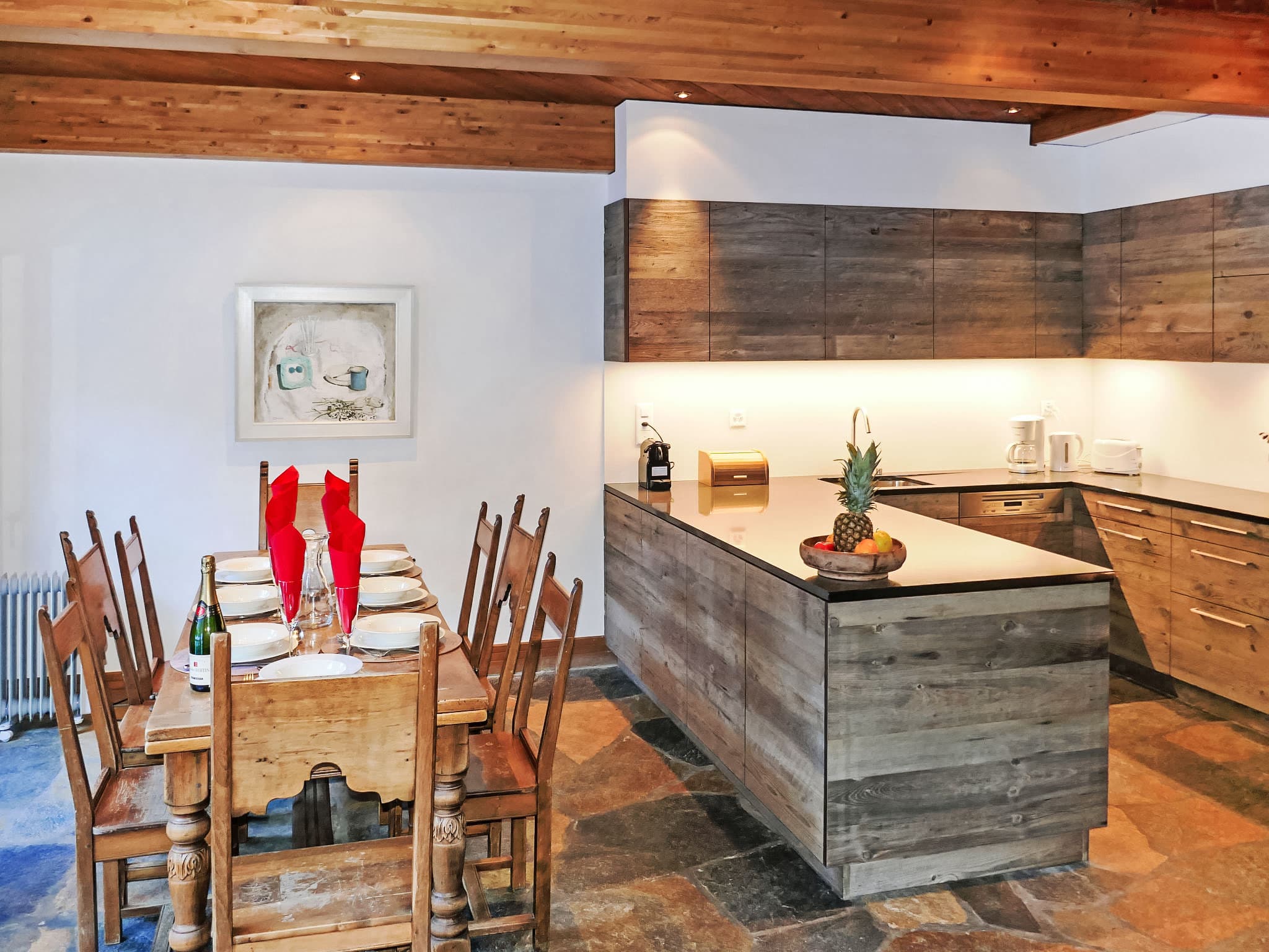 Kitchen / Dining Room