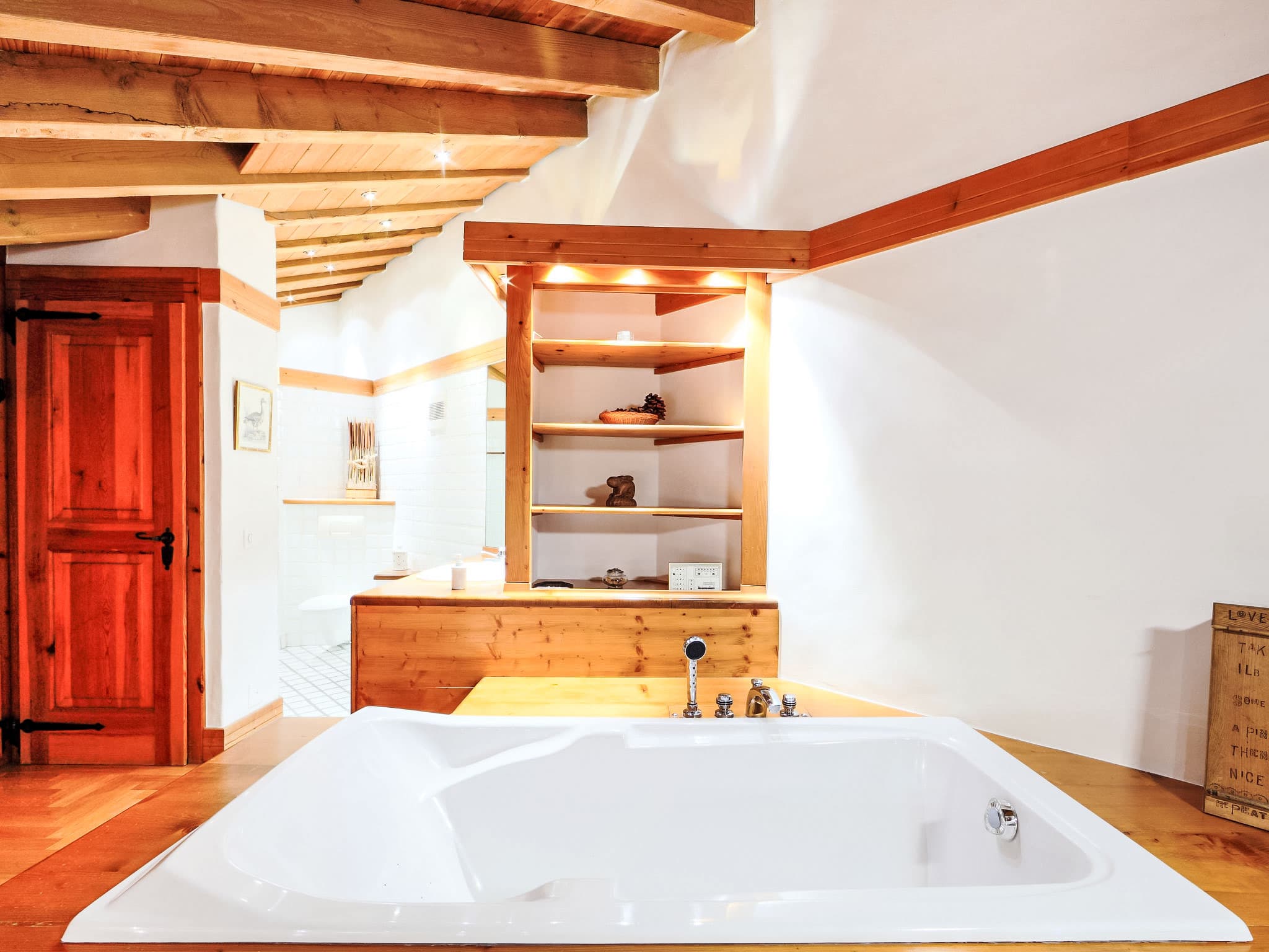 Bathroom / Wellness