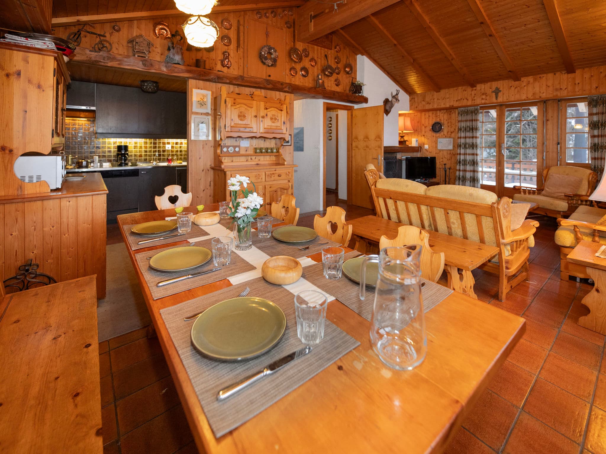 Kitchen / Dining Room