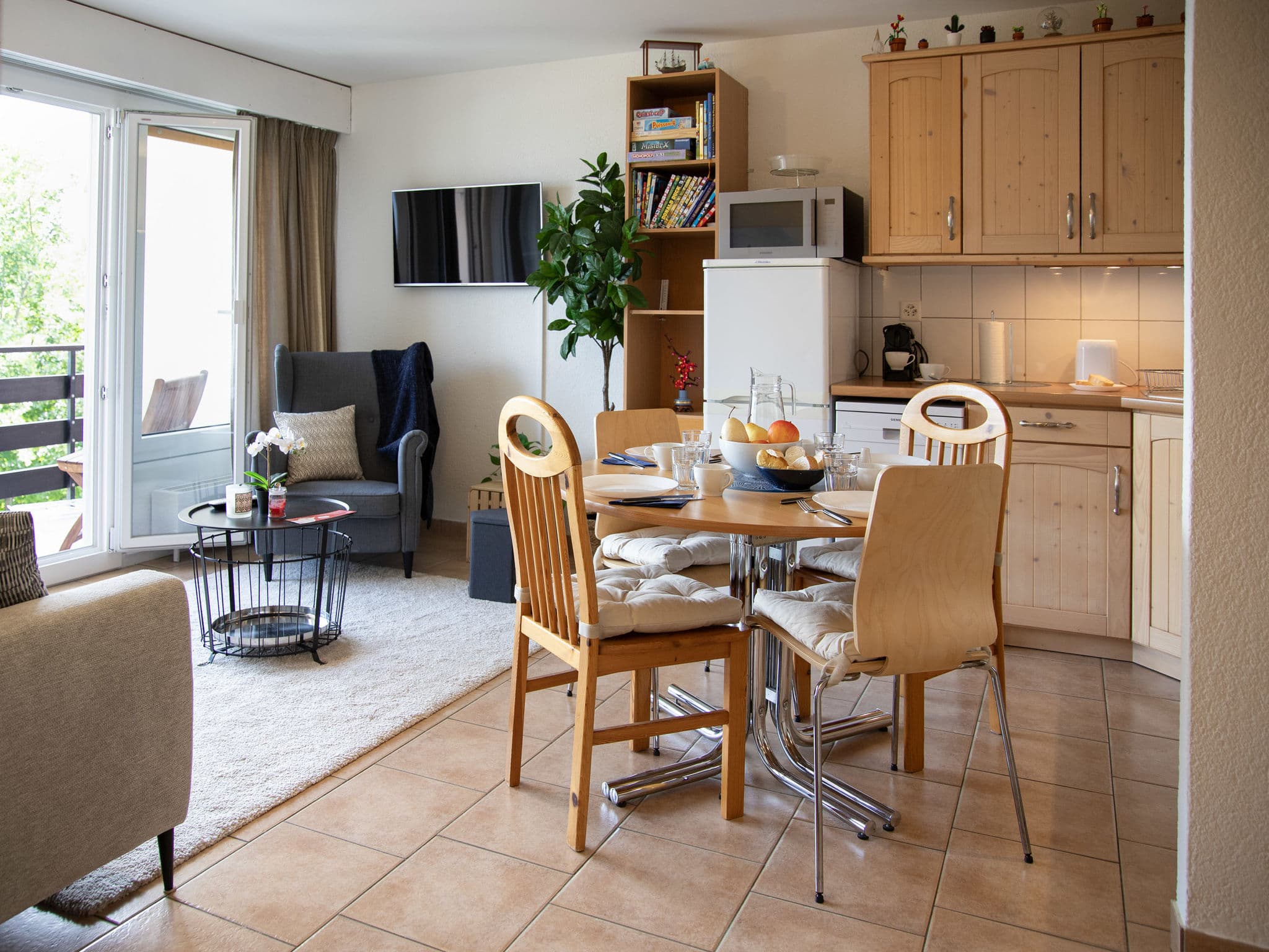 Kitchen / Dining Room