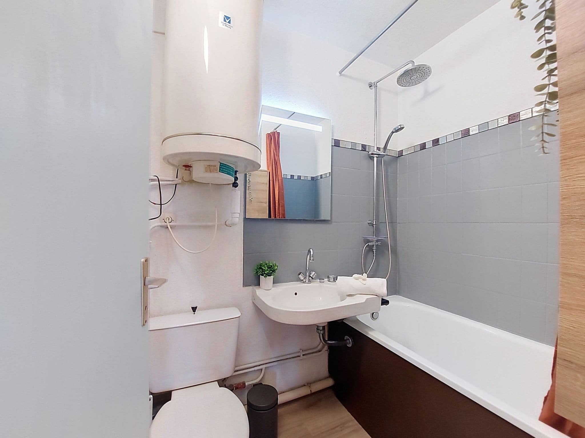 Bathroom / Wellness