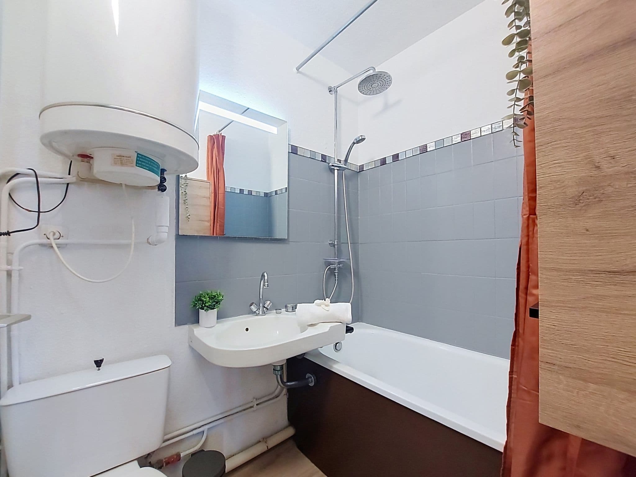 Bathroom / Wellness