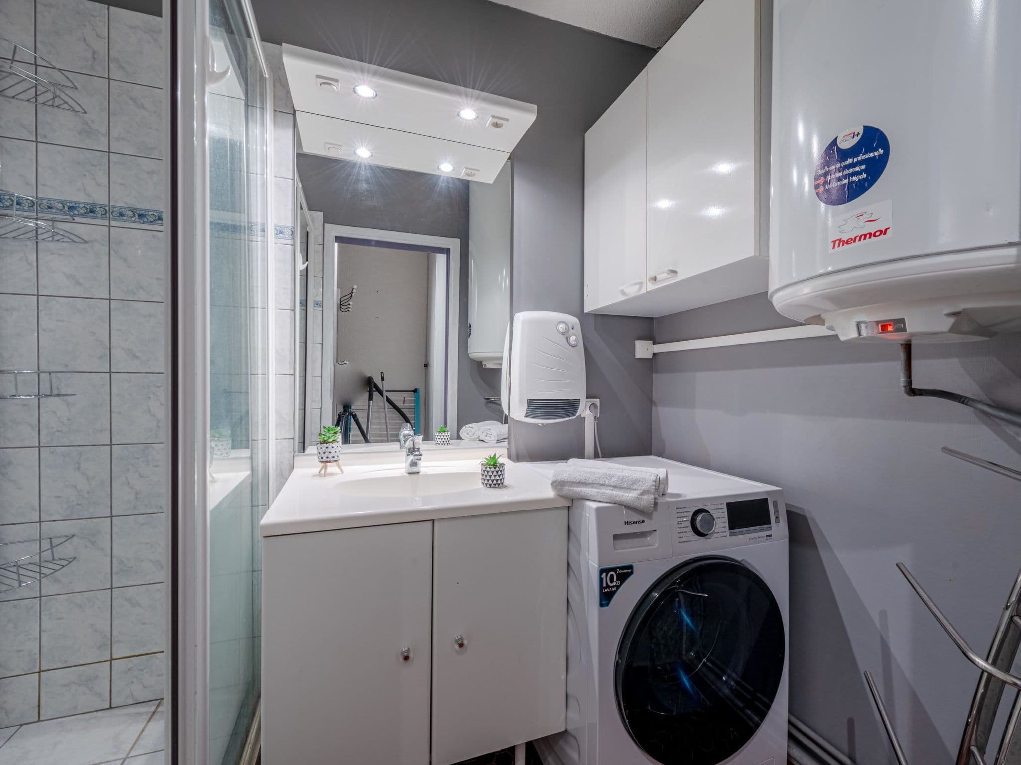 Bathroom / Wellness