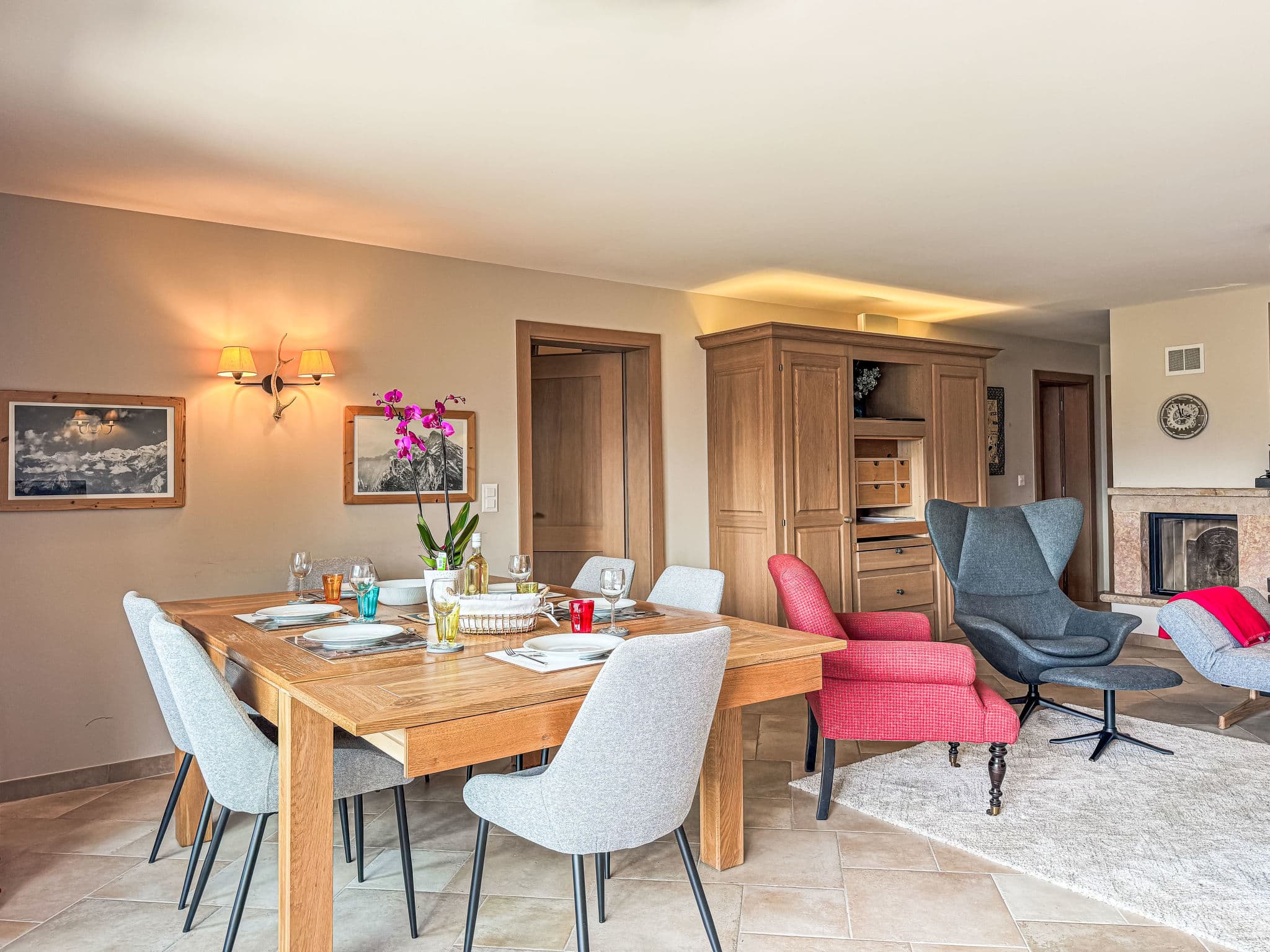 Kitchen / Dining Room