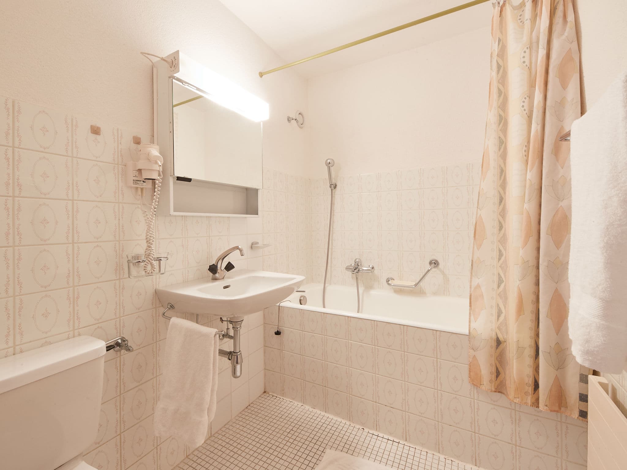 Bathroom / Wellness