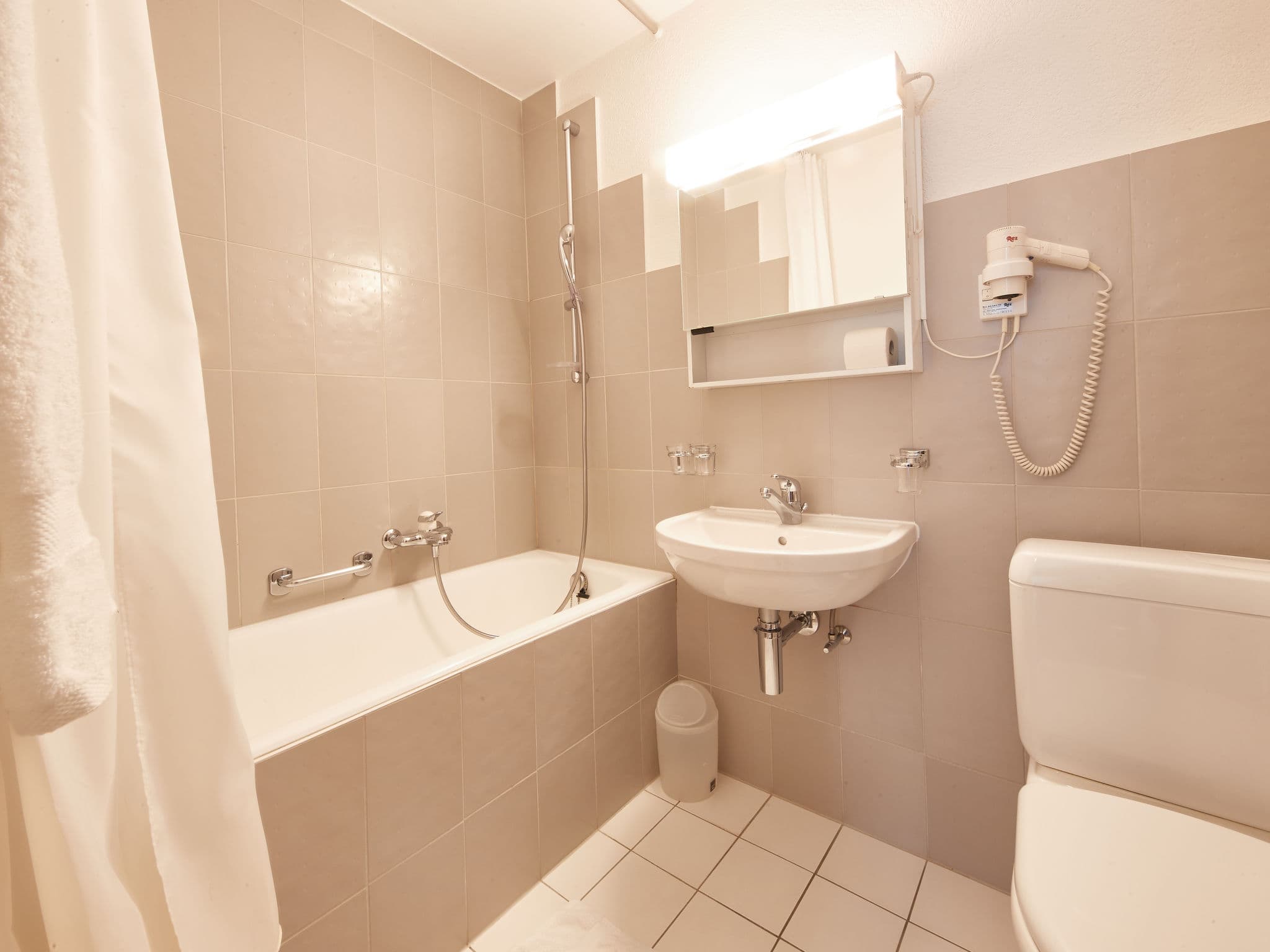 Bathroom / Wellness