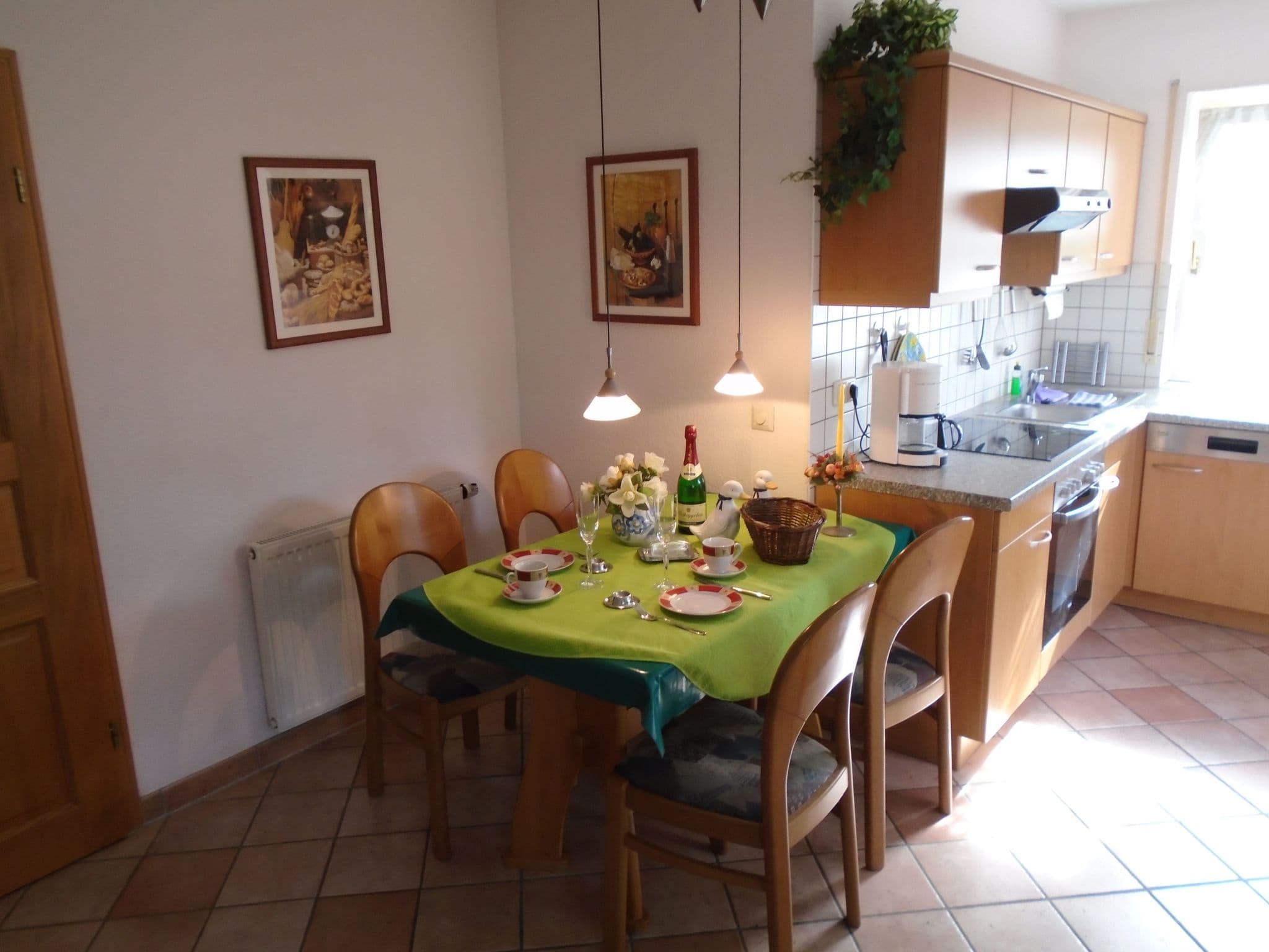 Kitchen / Dining Room