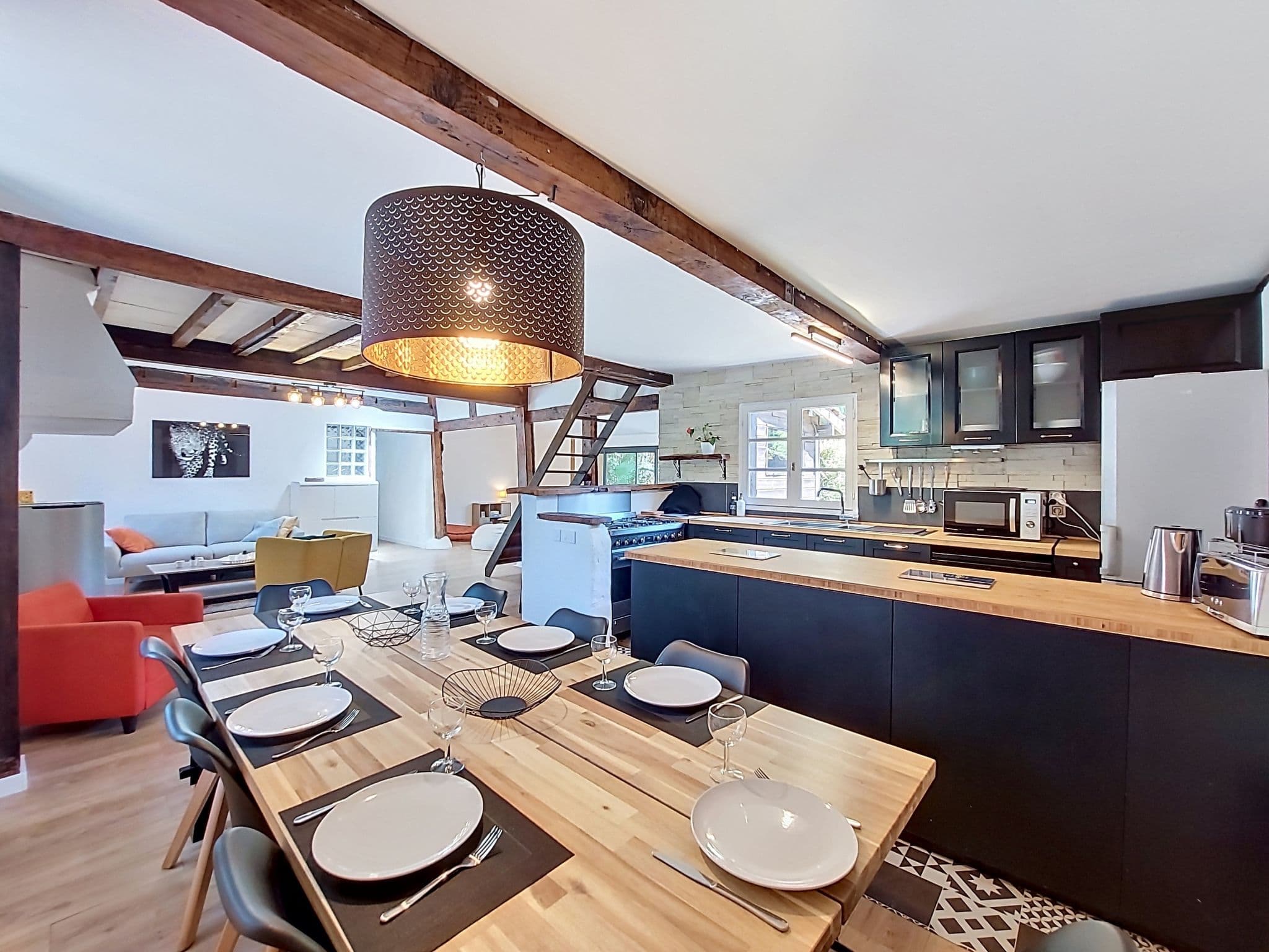 Kitchen / Dining Room
