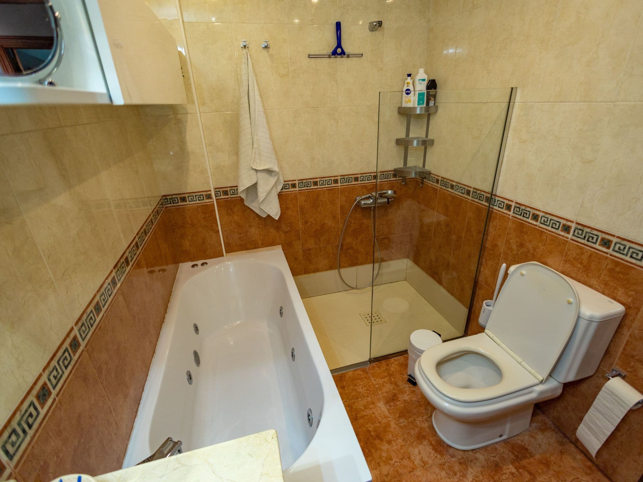 Gallery Image 8