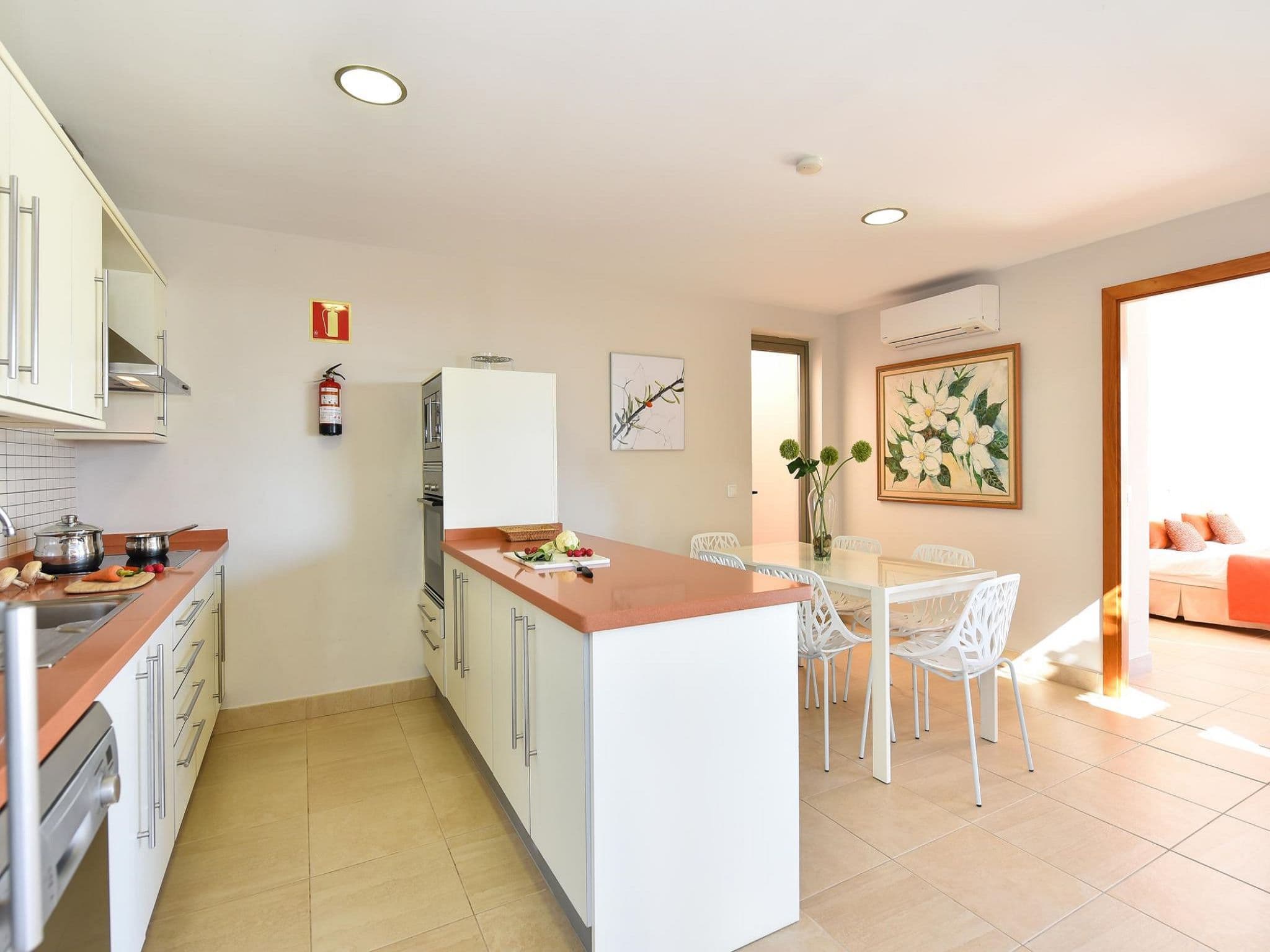 Kitchen / Dining Room