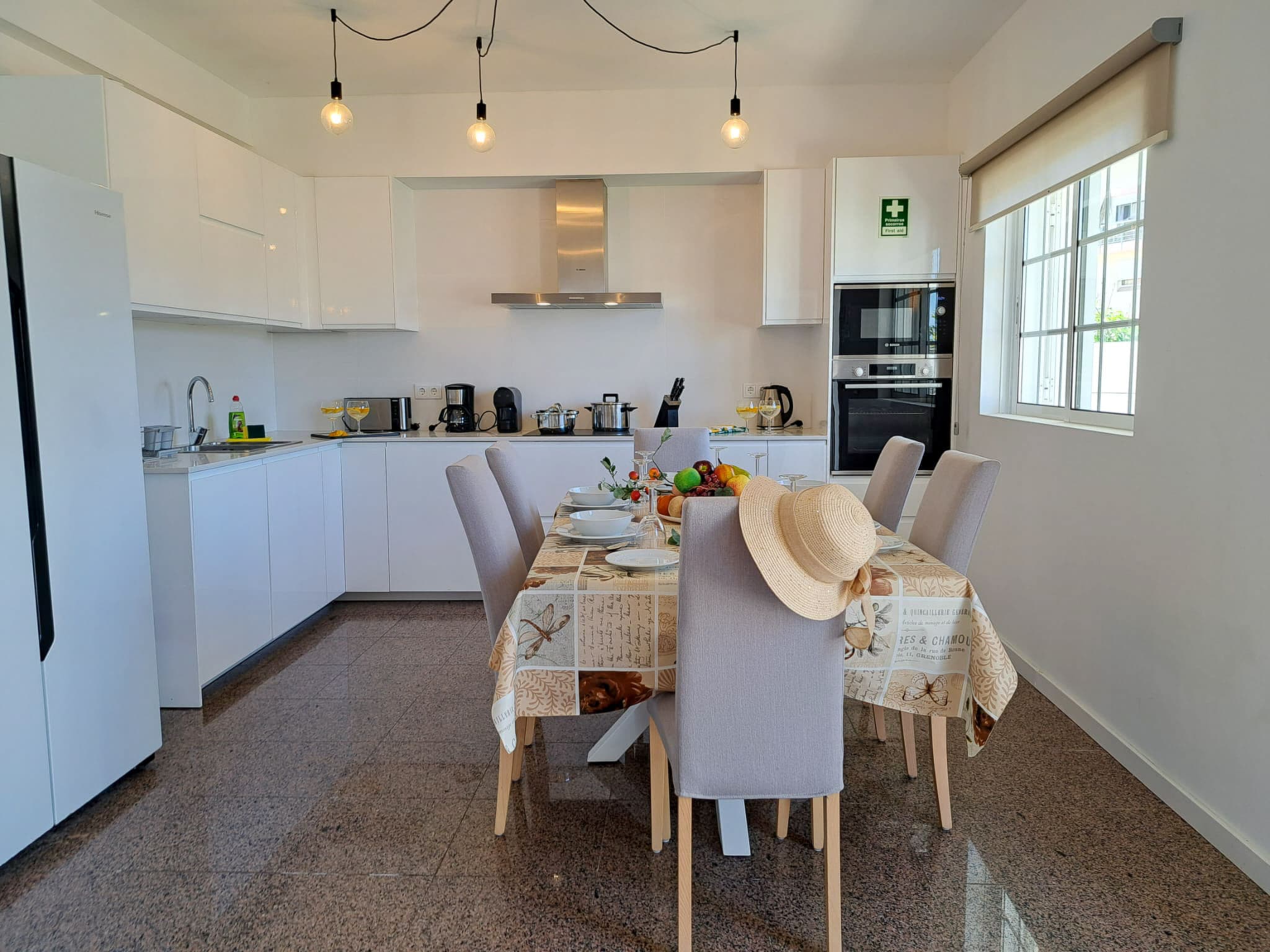Kitchen / Dining Room