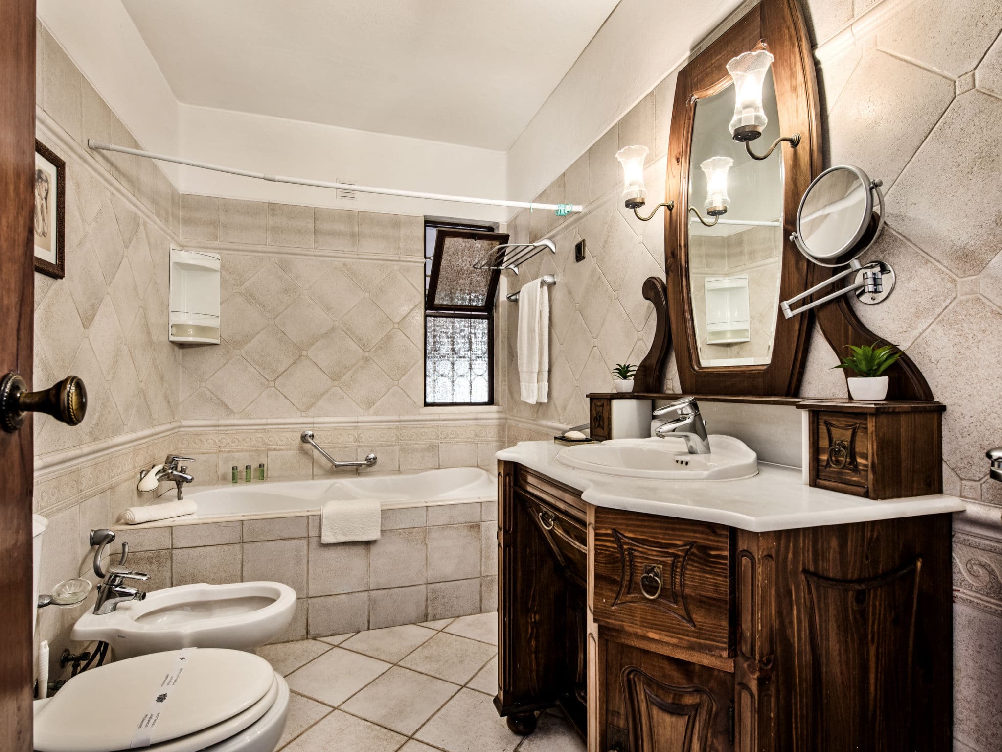 Bathroom / Wellness