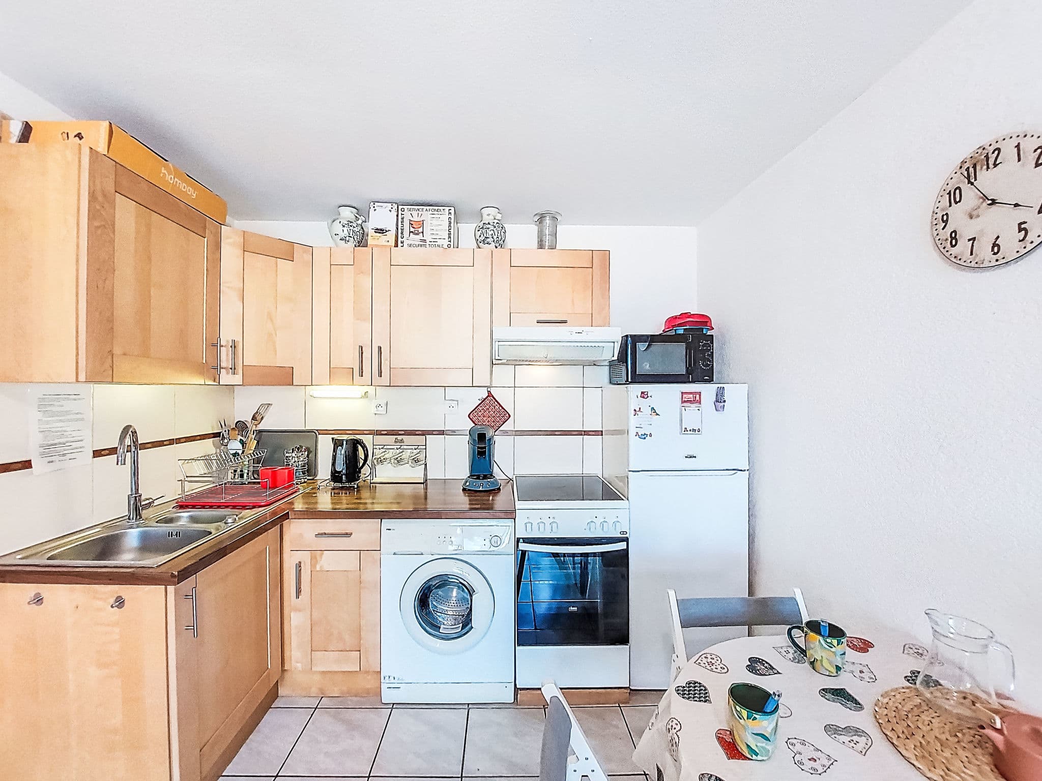 Kitchen / Dining Room