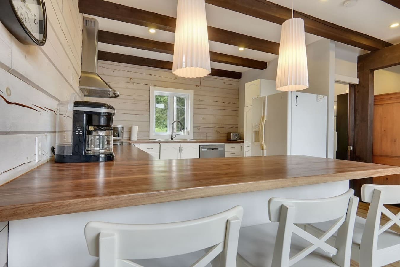 Breakfast bar