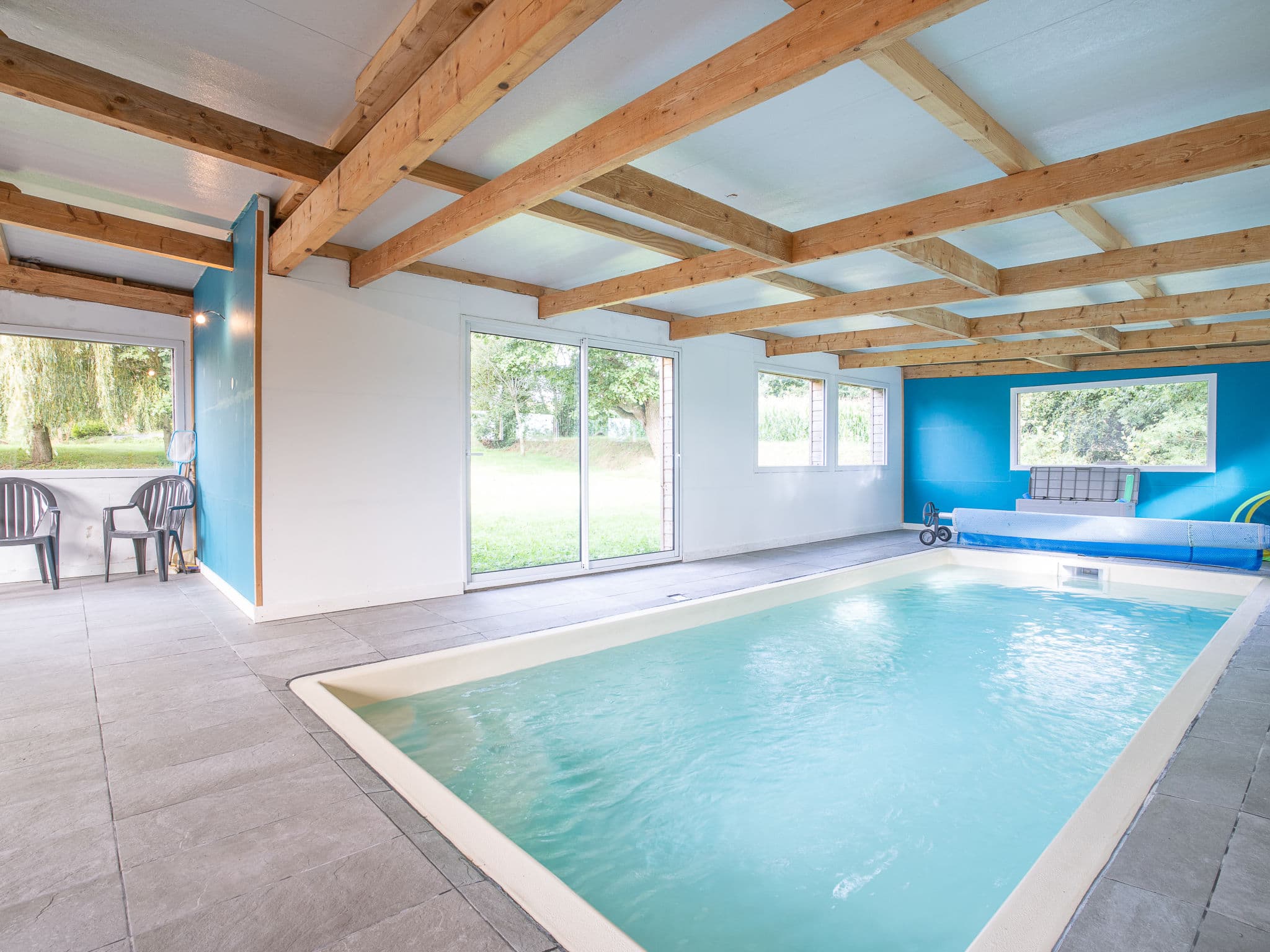 Pool Indoor