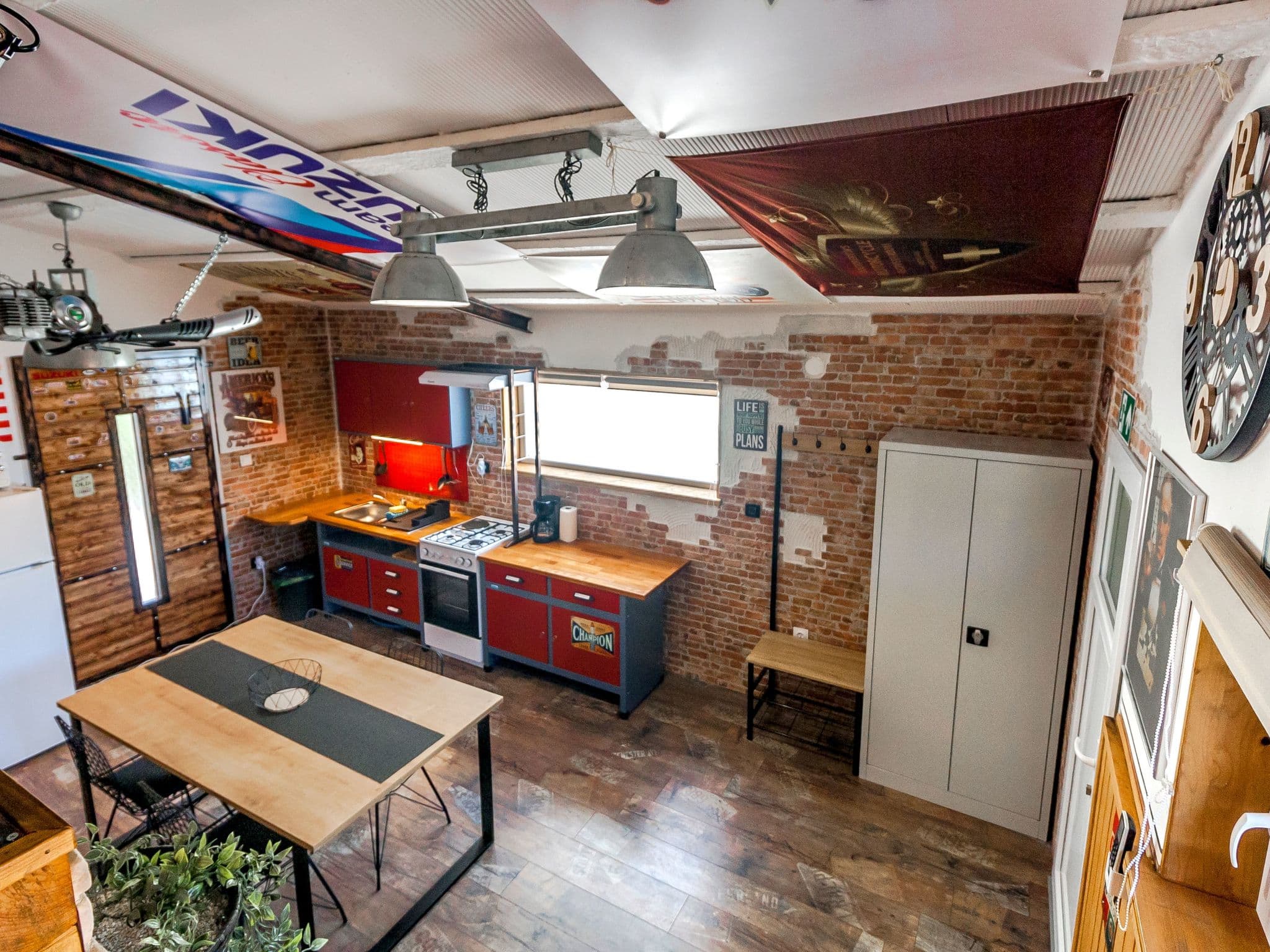 Kitchen / Dining Room