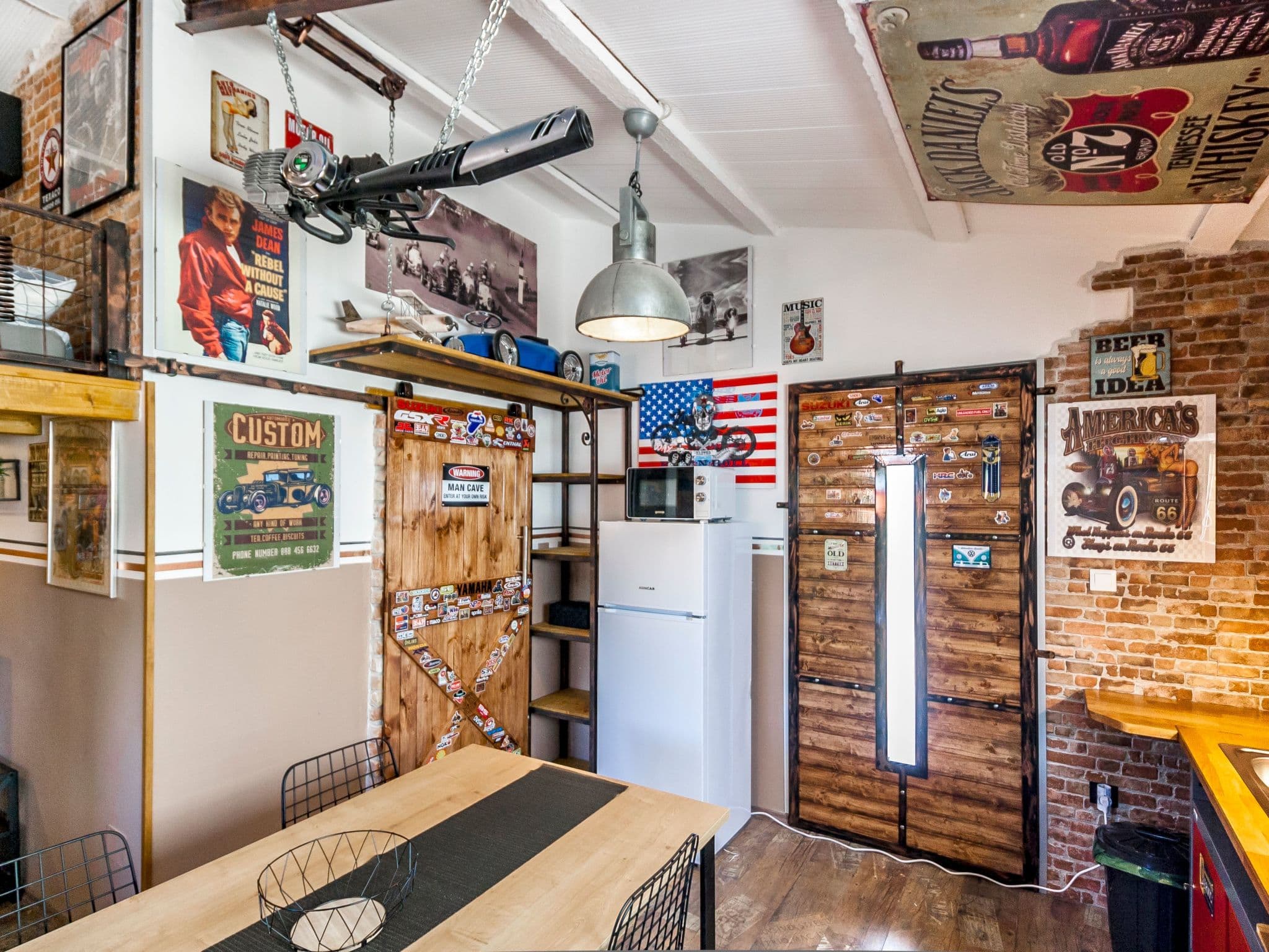 Kitchen / Dining Room