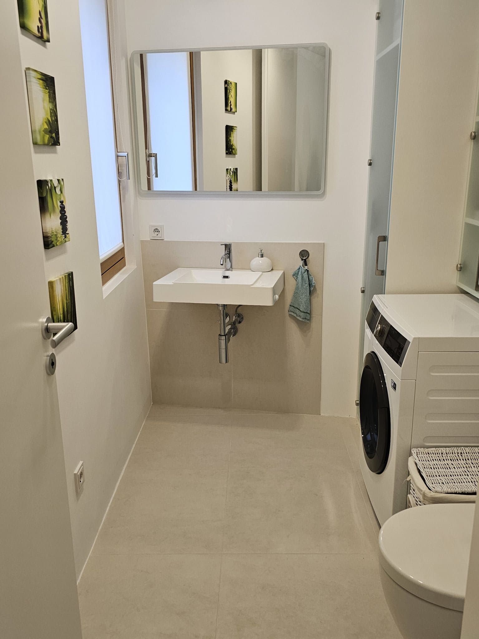 Bathroom / Wellness