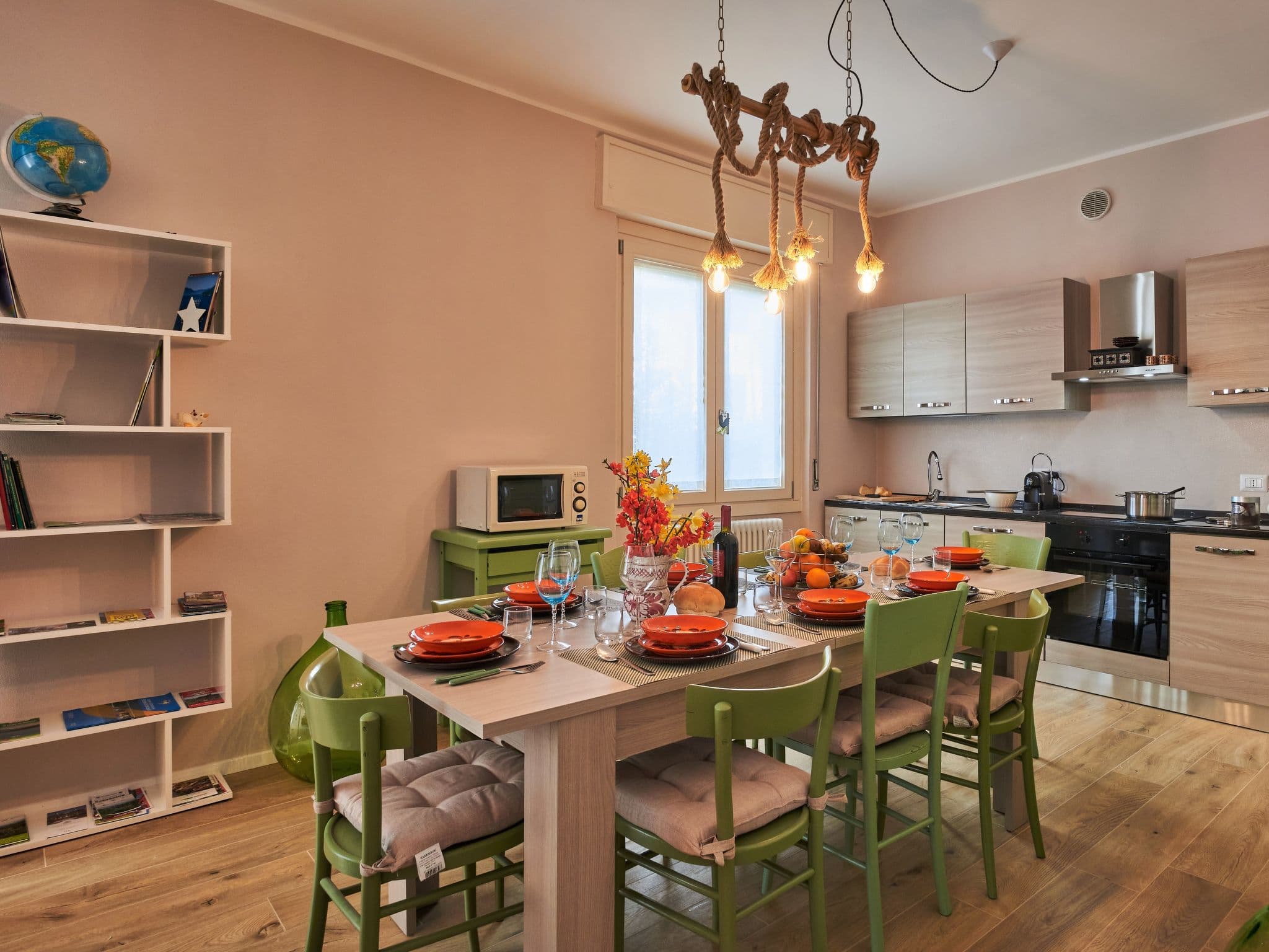 Kitchen / Dining Room