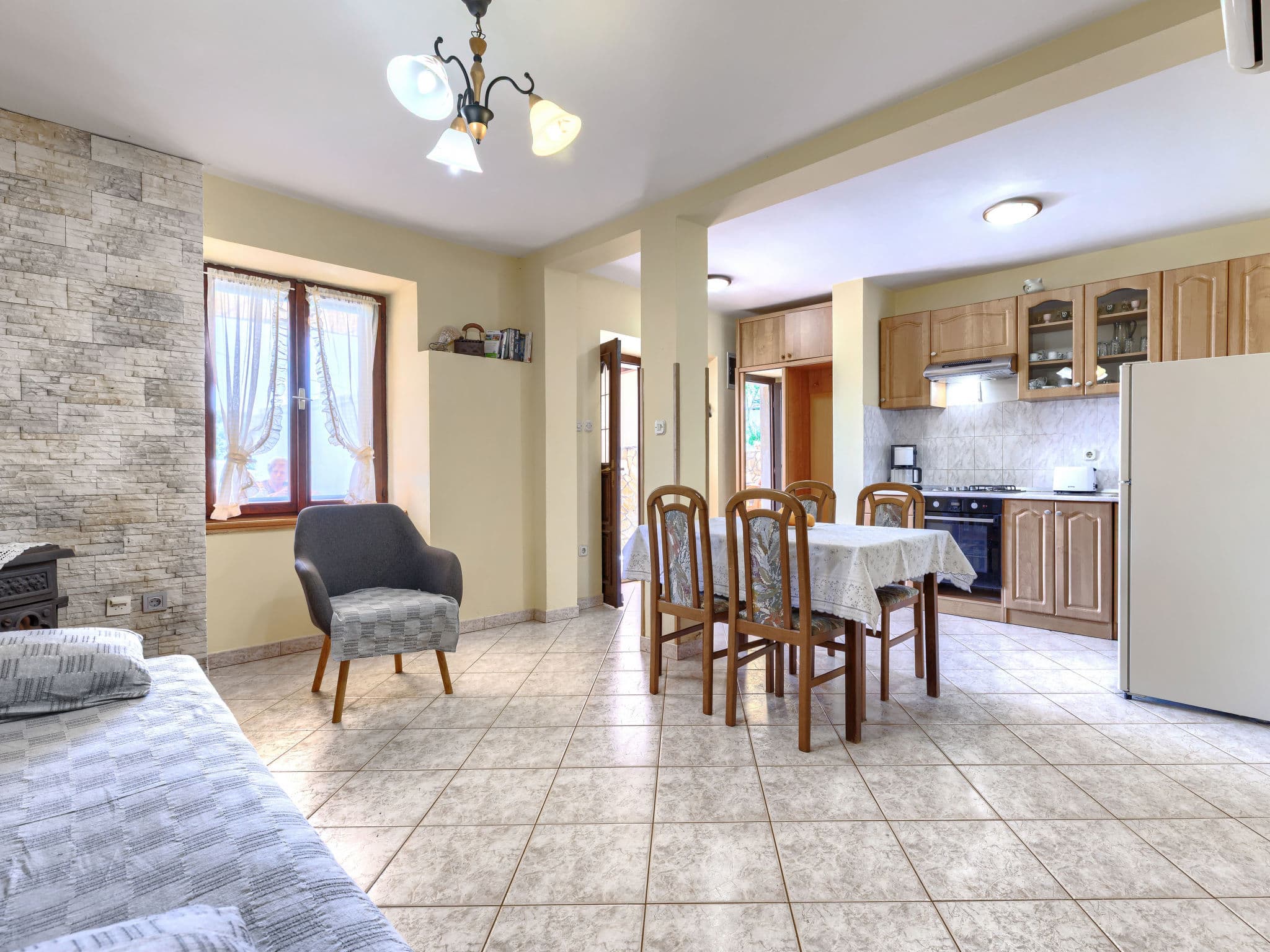 Kitchen / Dining Room