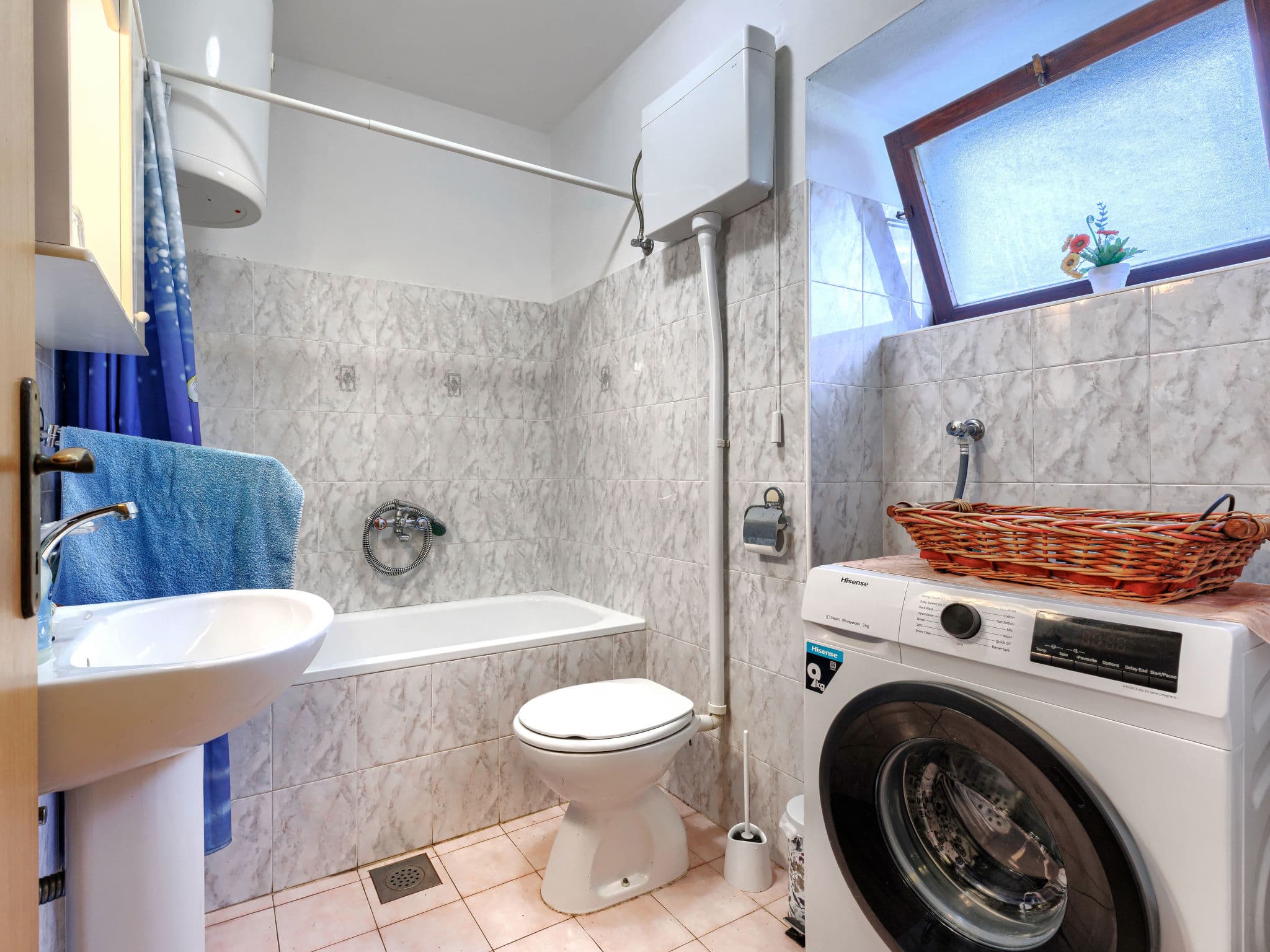 Bathroom / Wellness