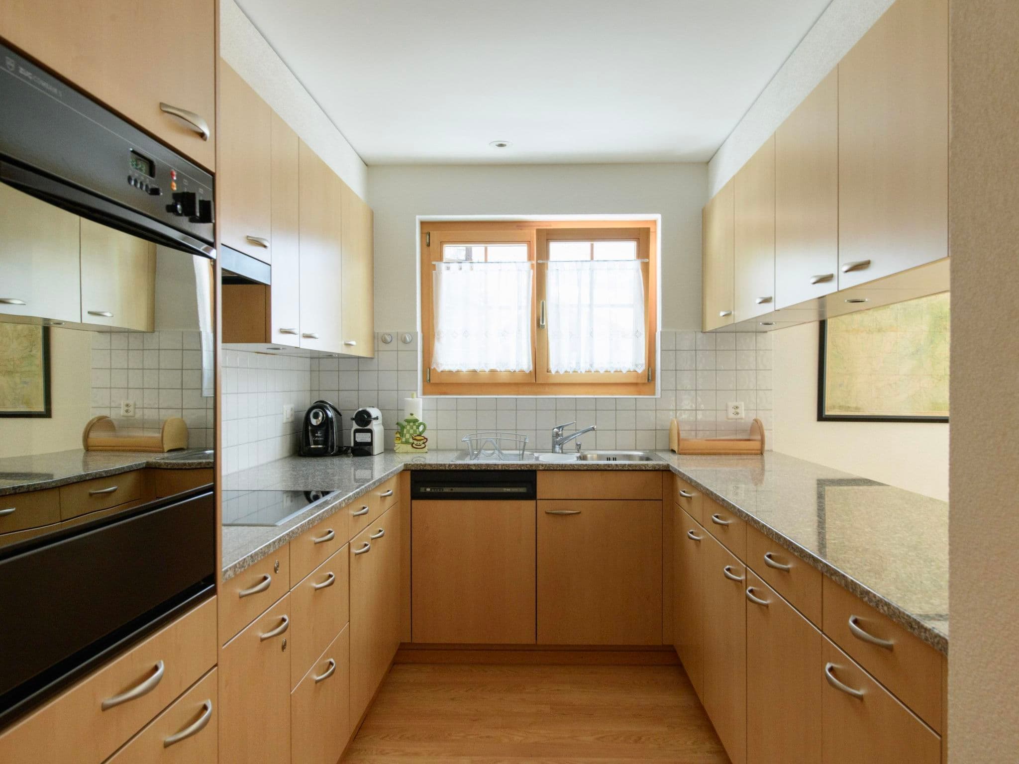 Gallery Image 15