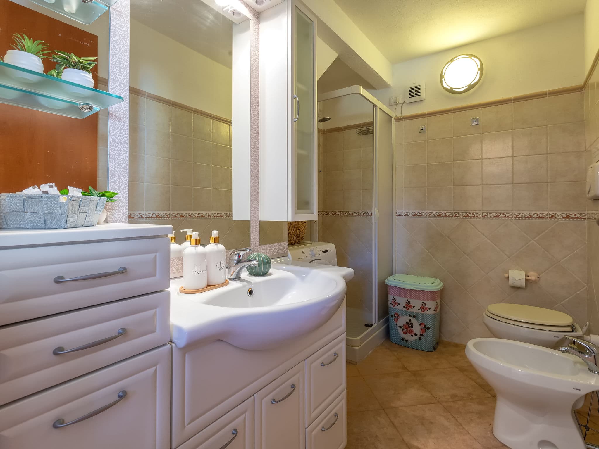 Bathroom / Wellness