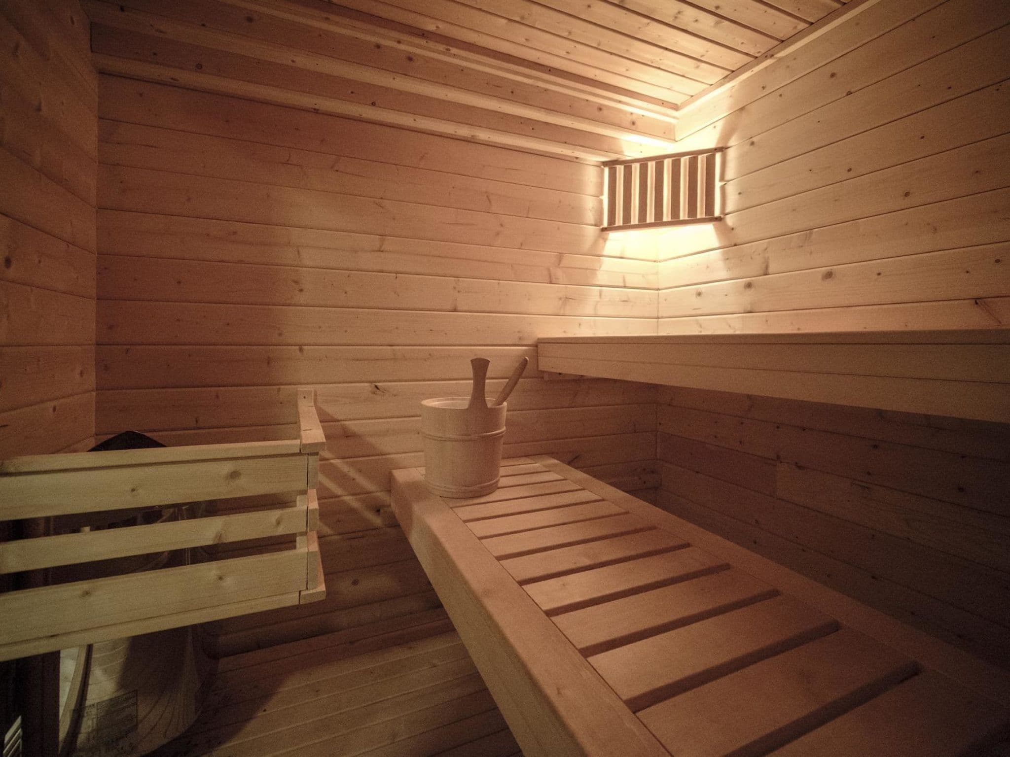Gallery Image 19