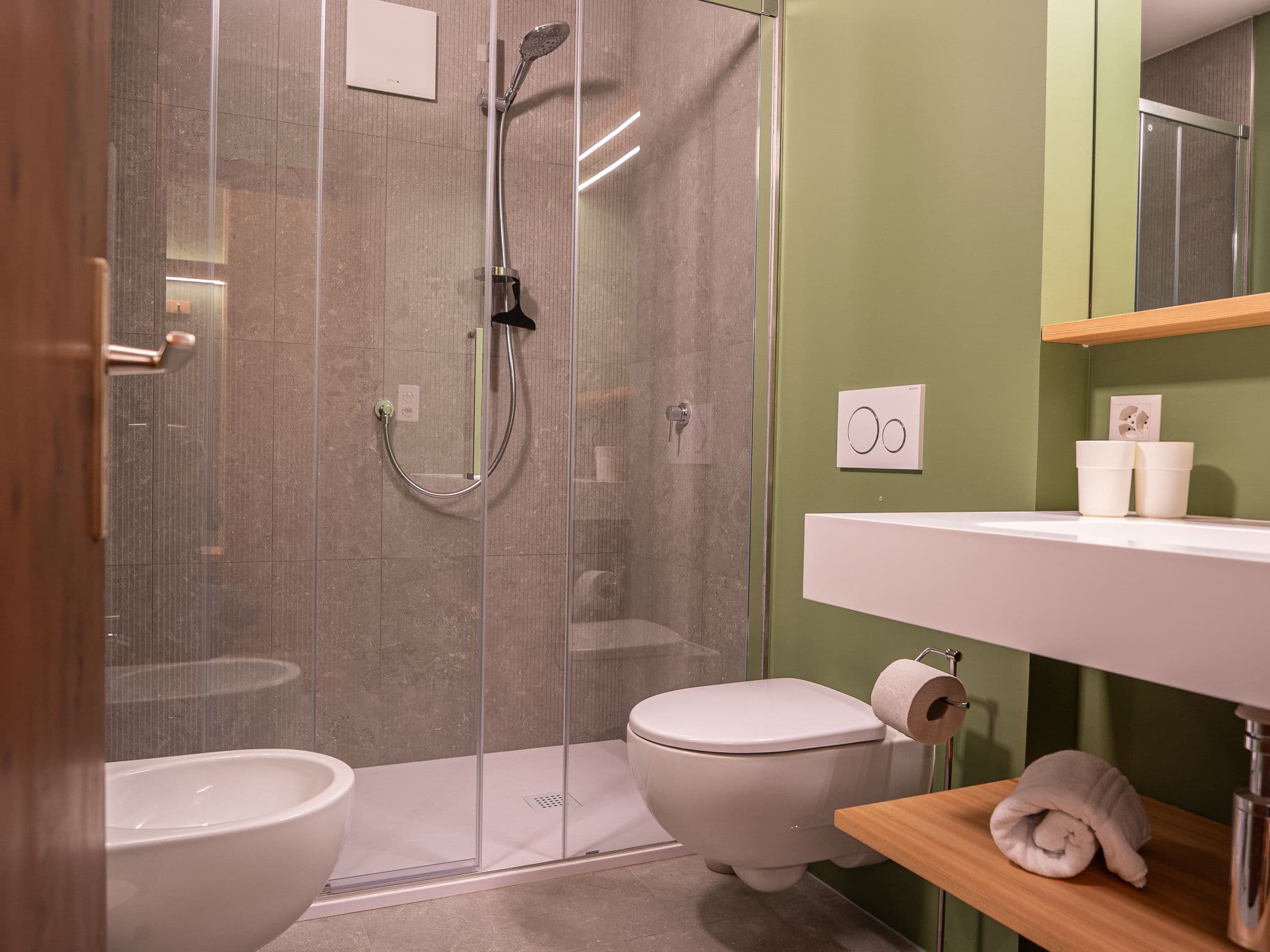 Bathroom / Wellness